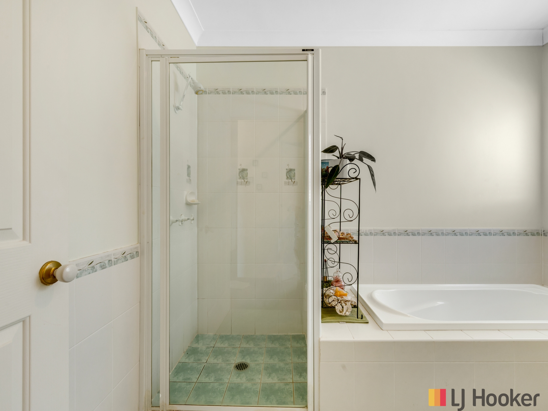 24 Henry Place — photo 18 of 30