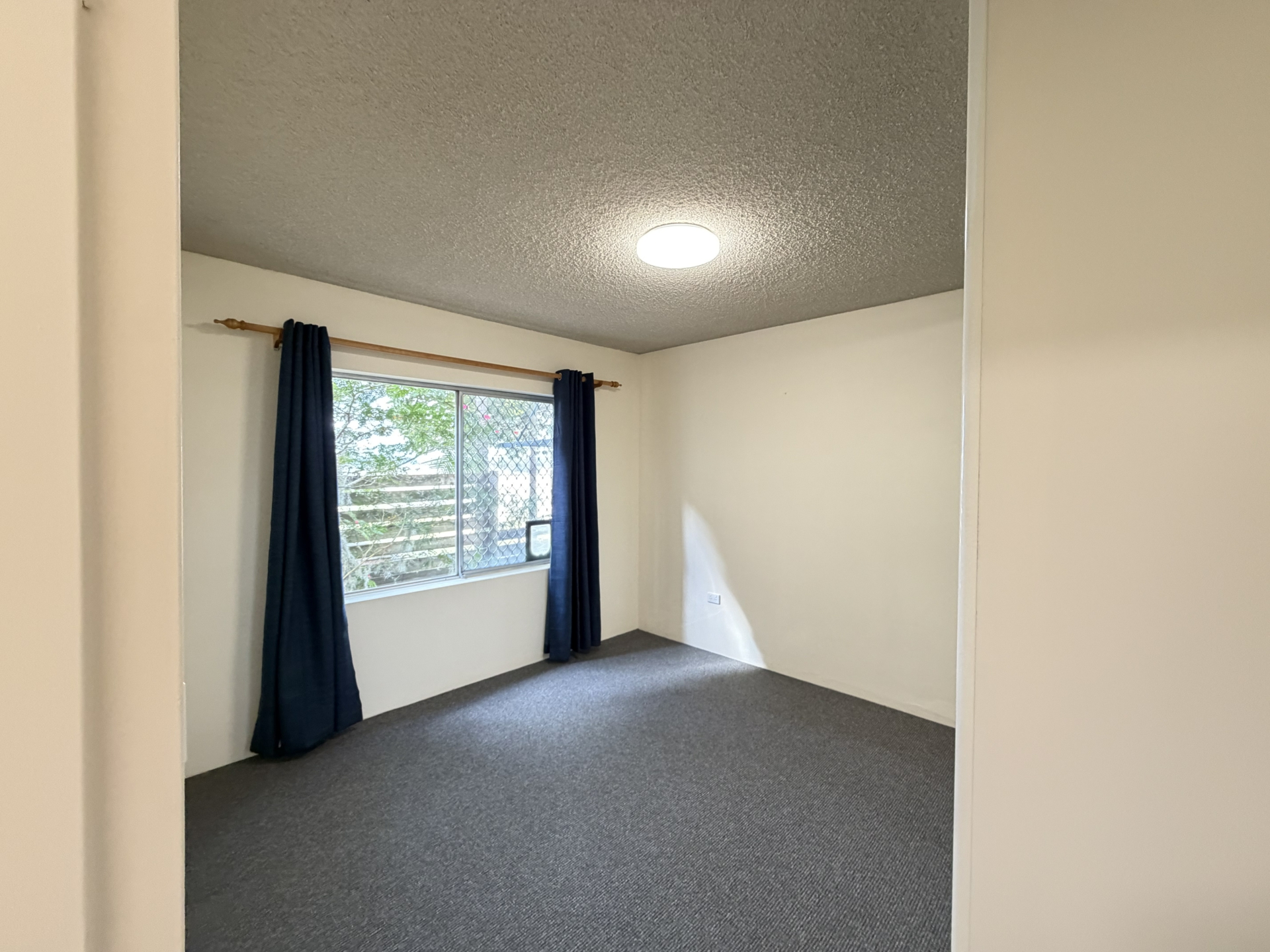 4/47 Beach Road — photo 14 of 17