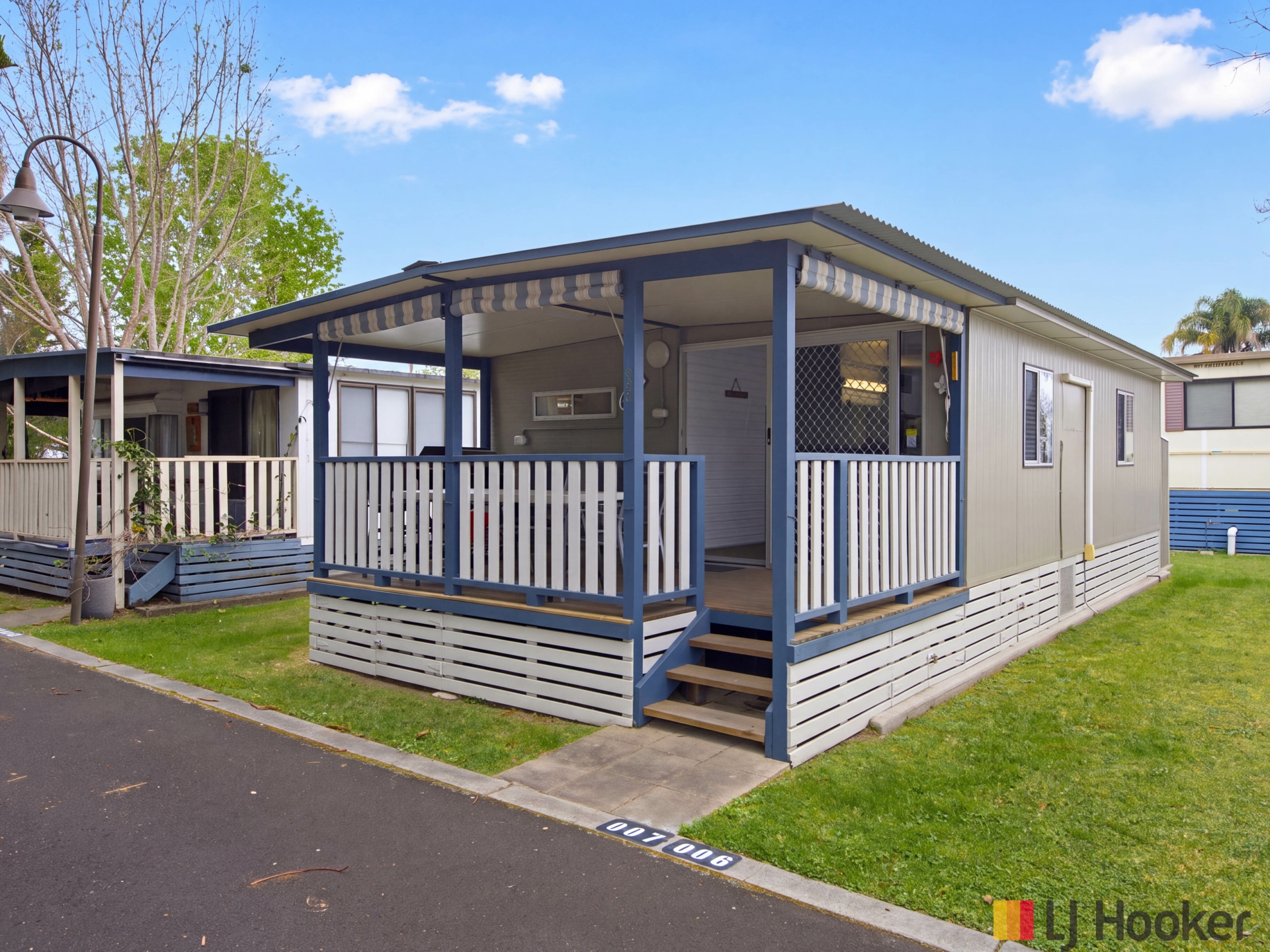 007/51 Beach Road — photo from LJ Hooker Batemans Bay