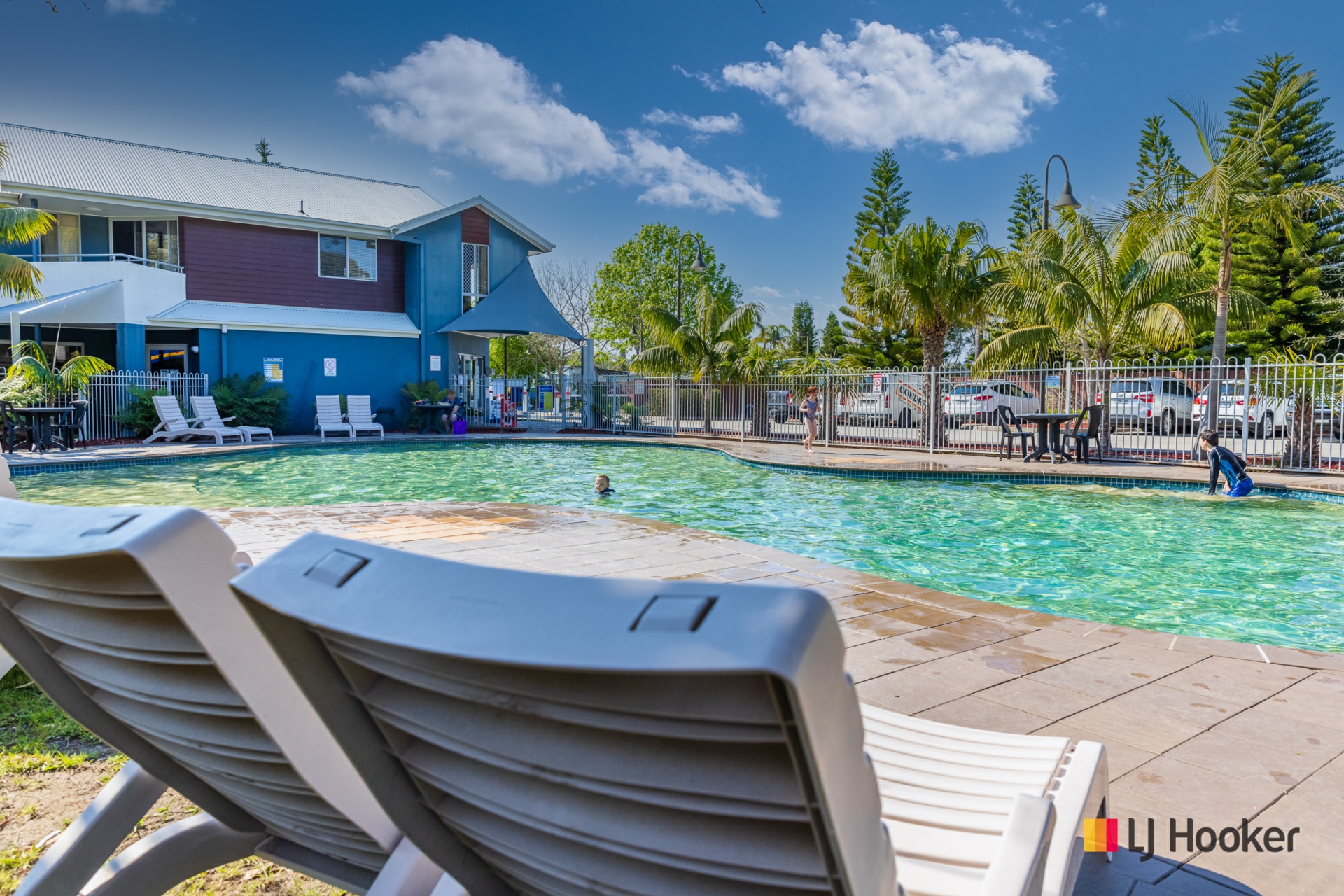 107/51 Beach Road — photo from LJ Hooker Batemans Bay
