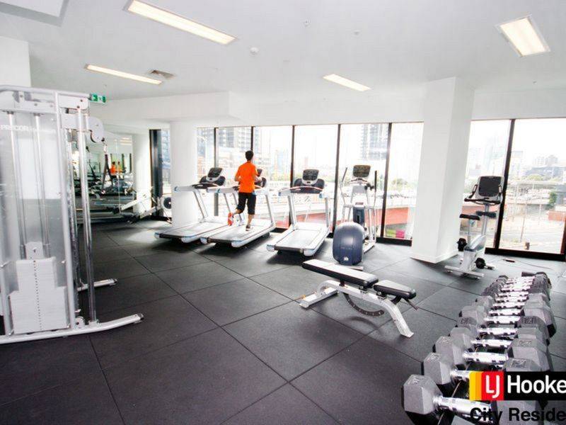 2207/250 City Road, SOUTHBANK