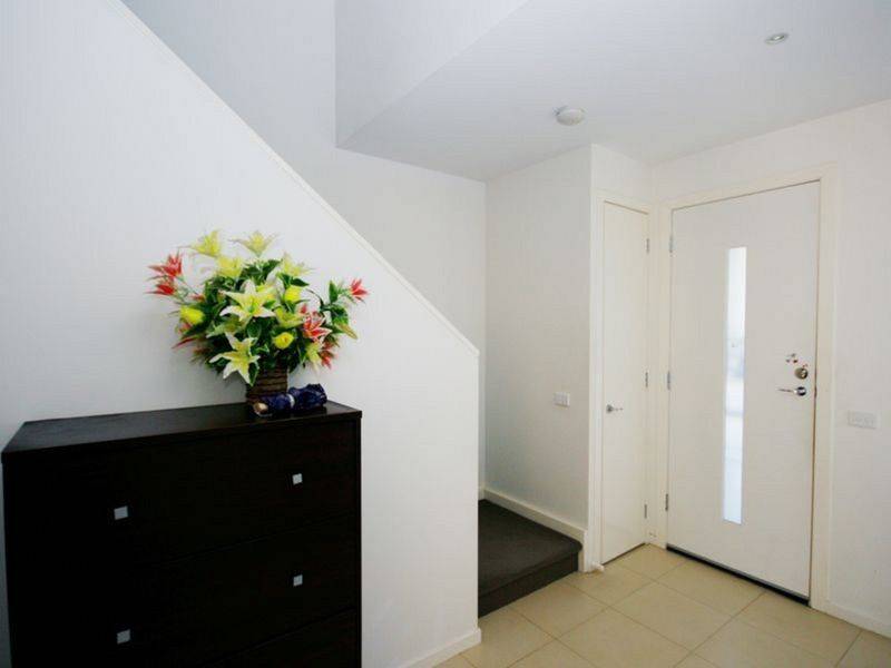 39 Evergreen Boulevard, CLAYTON SOUTH