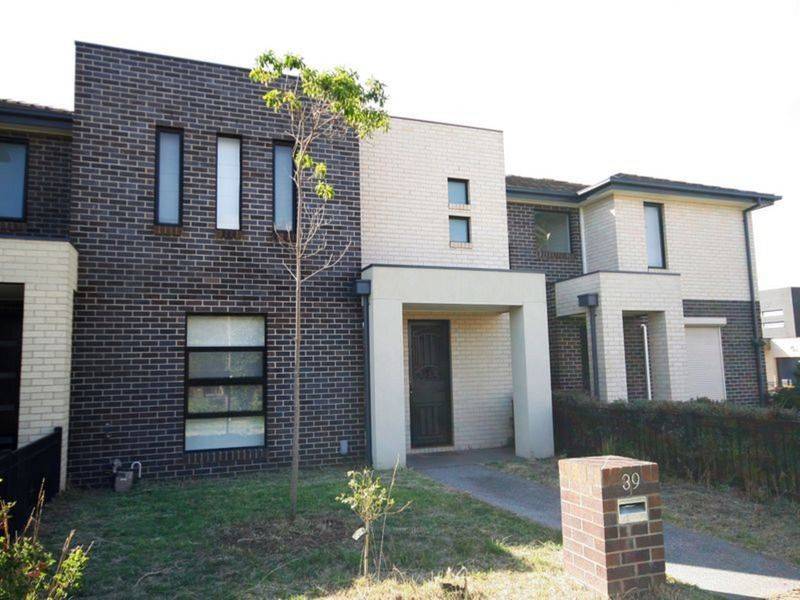 39 Evergreen Boulevard, CLAYTON SOUTH