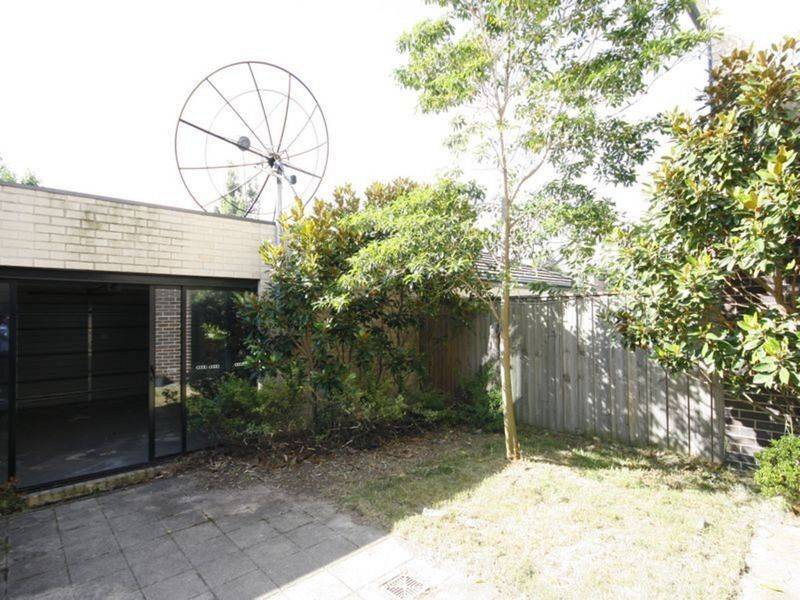 39 Evergreen Boulevard, CLAYTON SOUTH