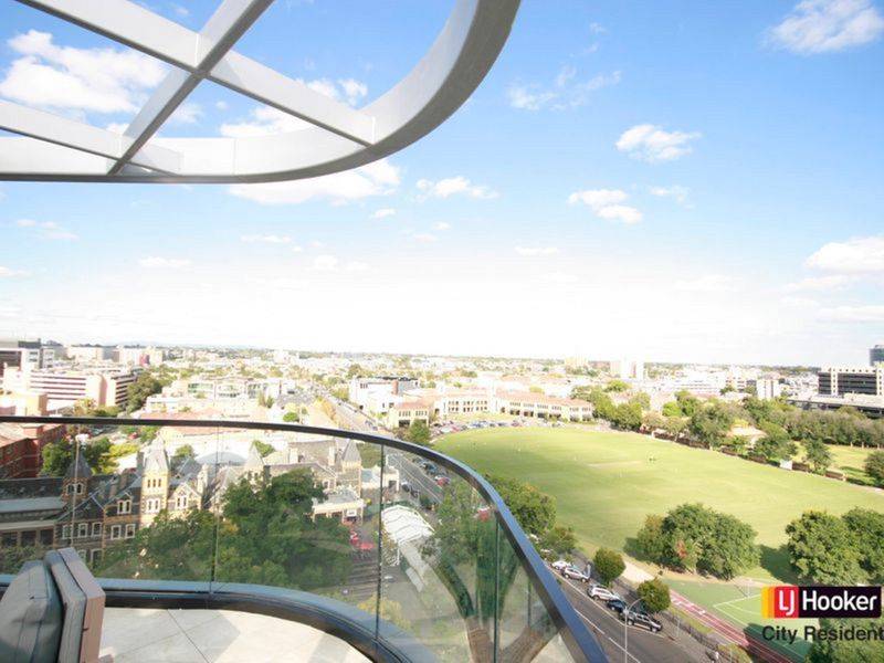 422/555 St Kilda Road, MELBOURNE