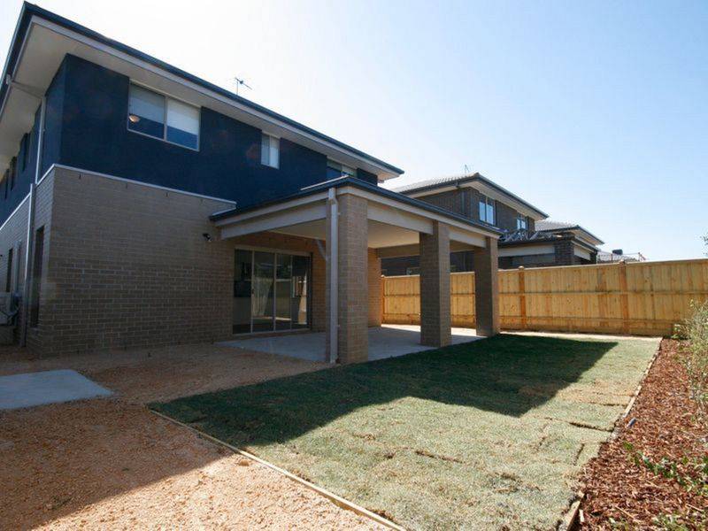 101 Evesham Drive, POINT COOK