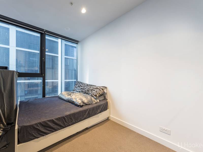 2310/462 Elizabeth Street, MELBOURNE