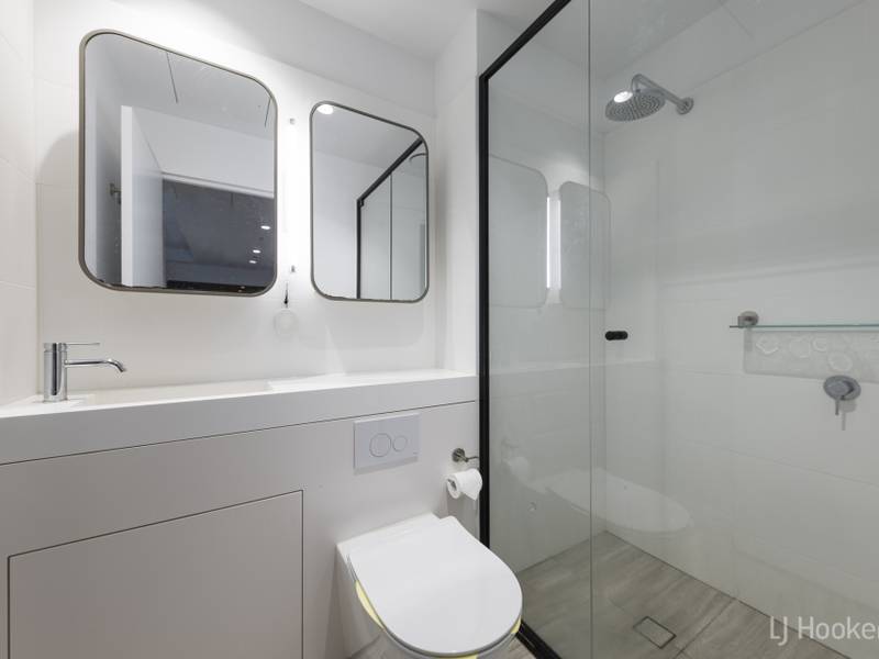 2310/462 Elizabeth Street, MELBOURNE