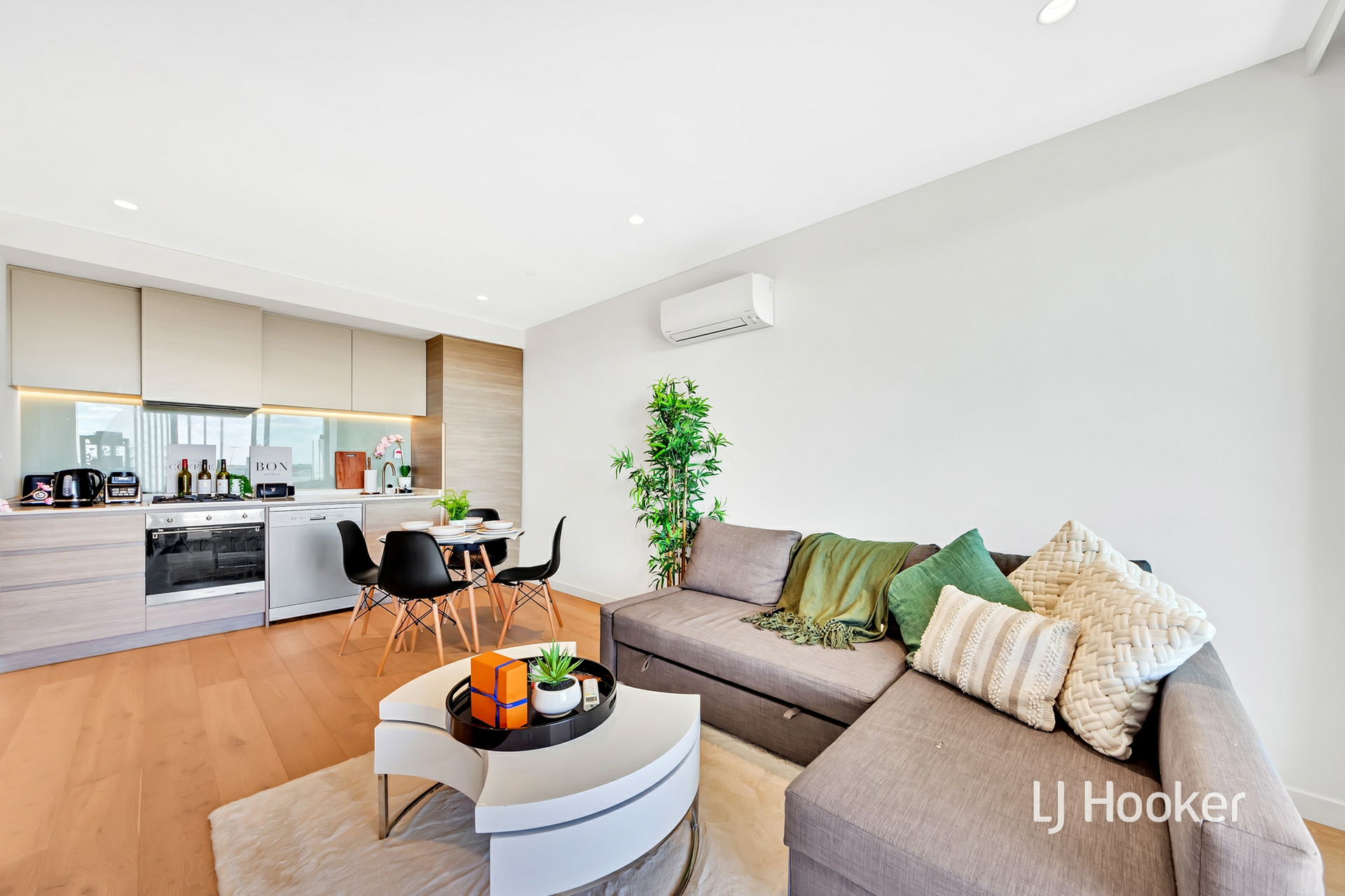 513/188 Ballarat Road, Footscray