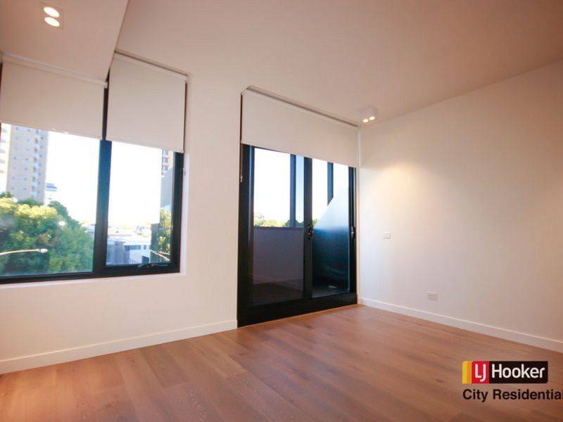 302/300 Toorak Road, SOUTH YARRA