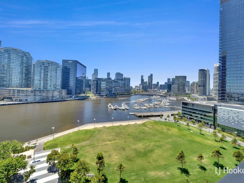 1005/1 Point Park Crescent, DOCKLANDS
