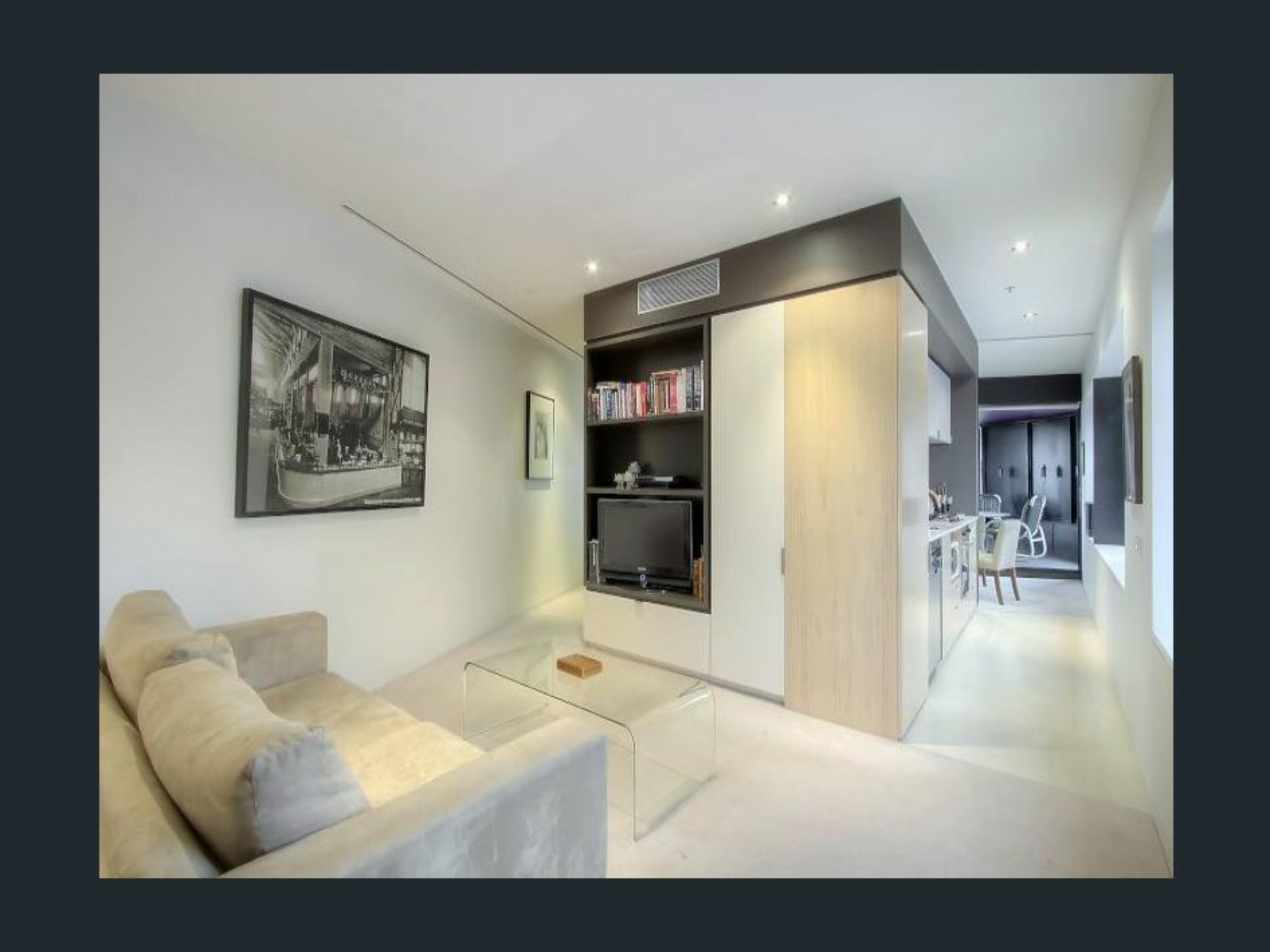 510/300 Swanston Street, MELBOURNE