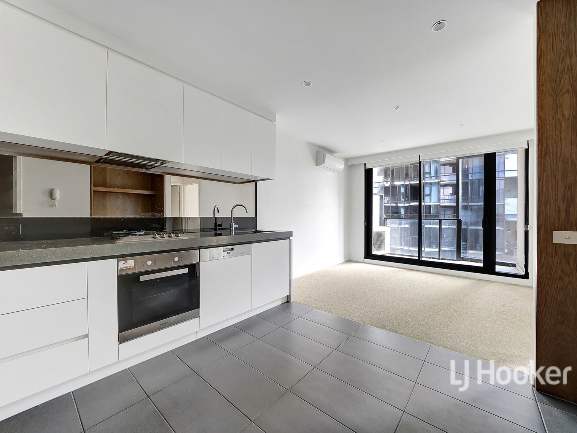 1005/8 Daly Street, SOUTH YARRA