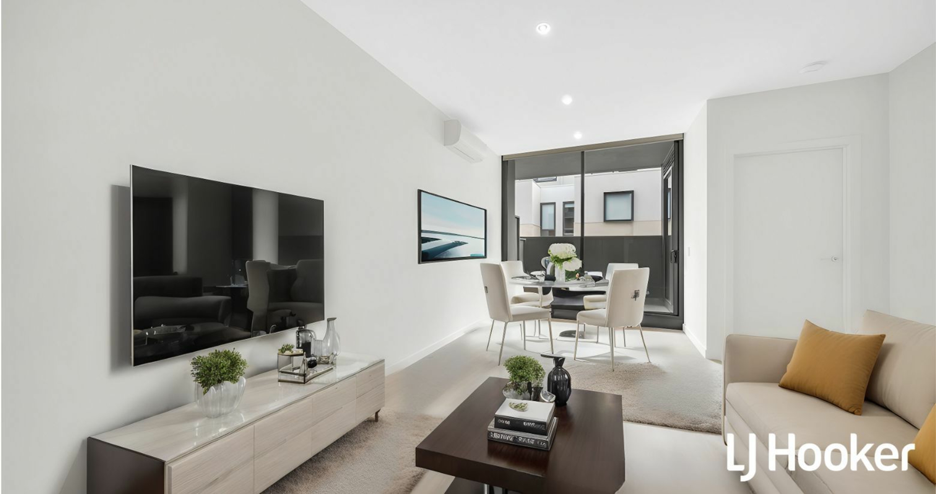127F/11 Bond Street — photo 2 of 12