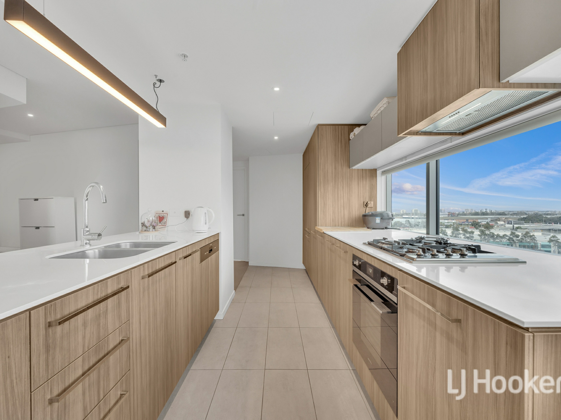 1101/81 South Wharf Drive, DOCKLANDS