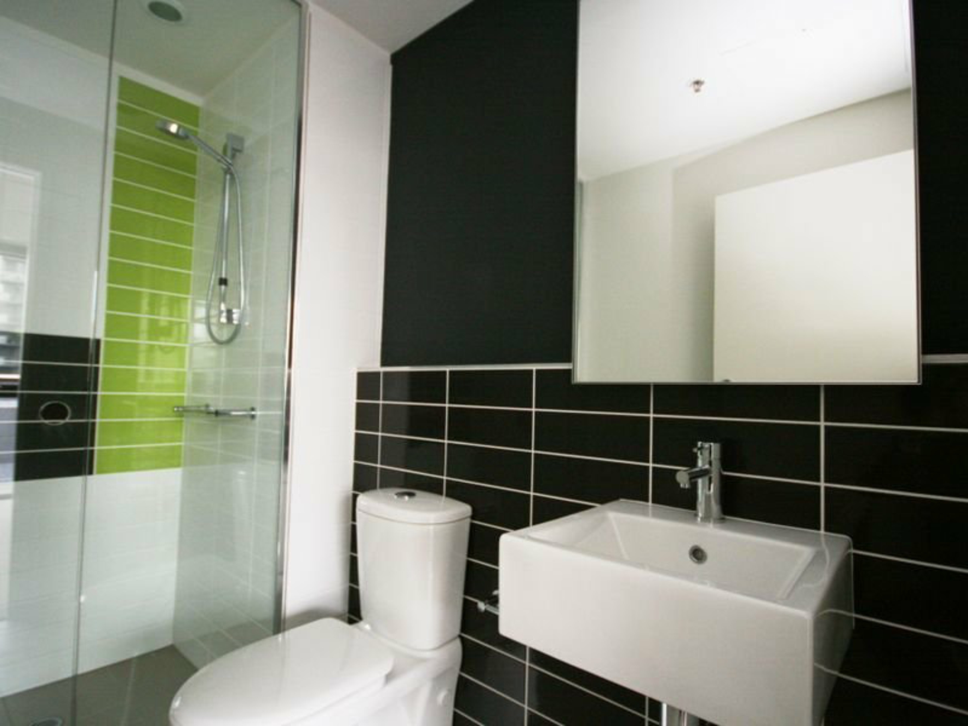 206/815 Bourke Street, DOCKLANDS