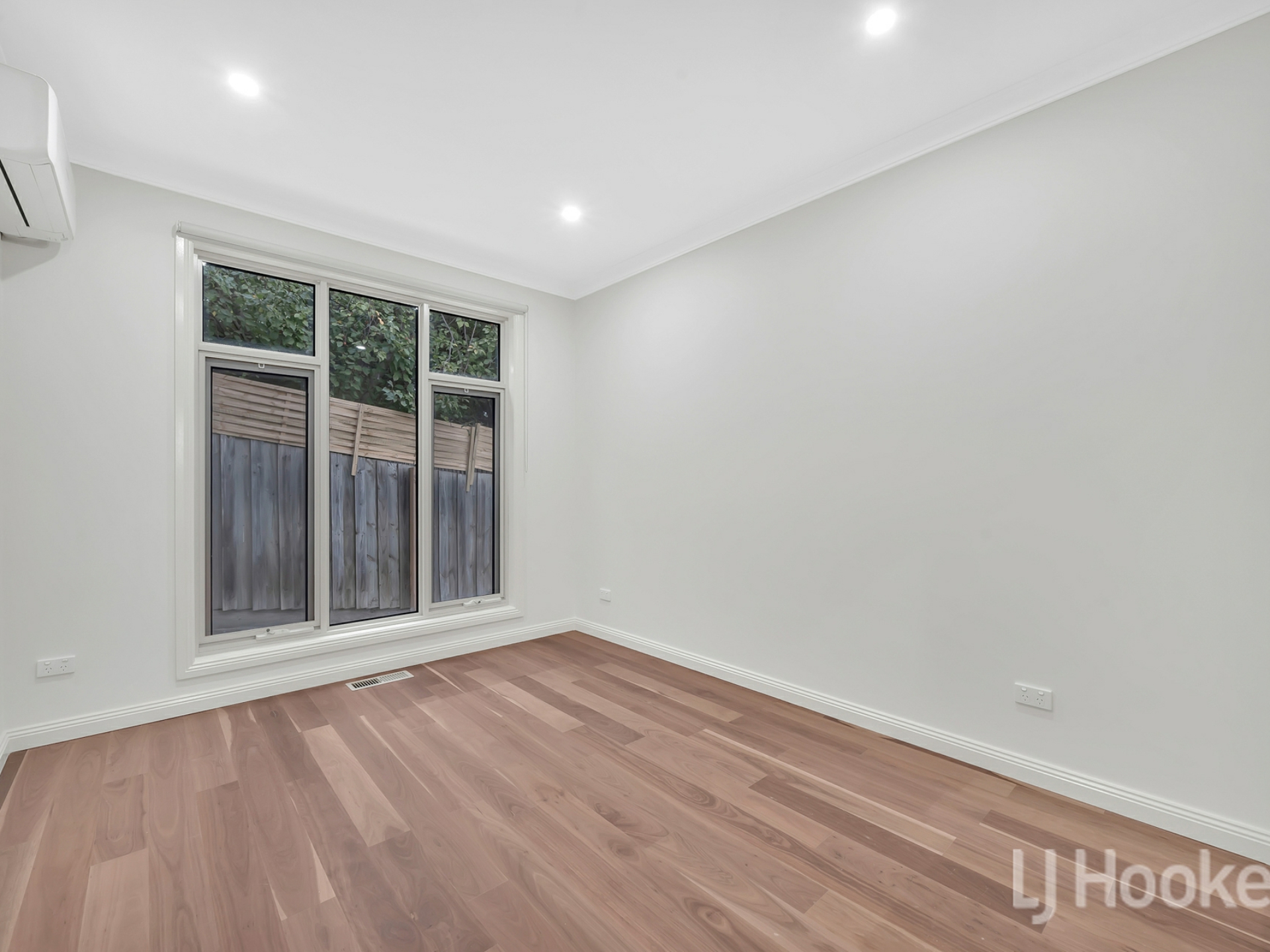 61 Ray Drive, BALWYN NORTH