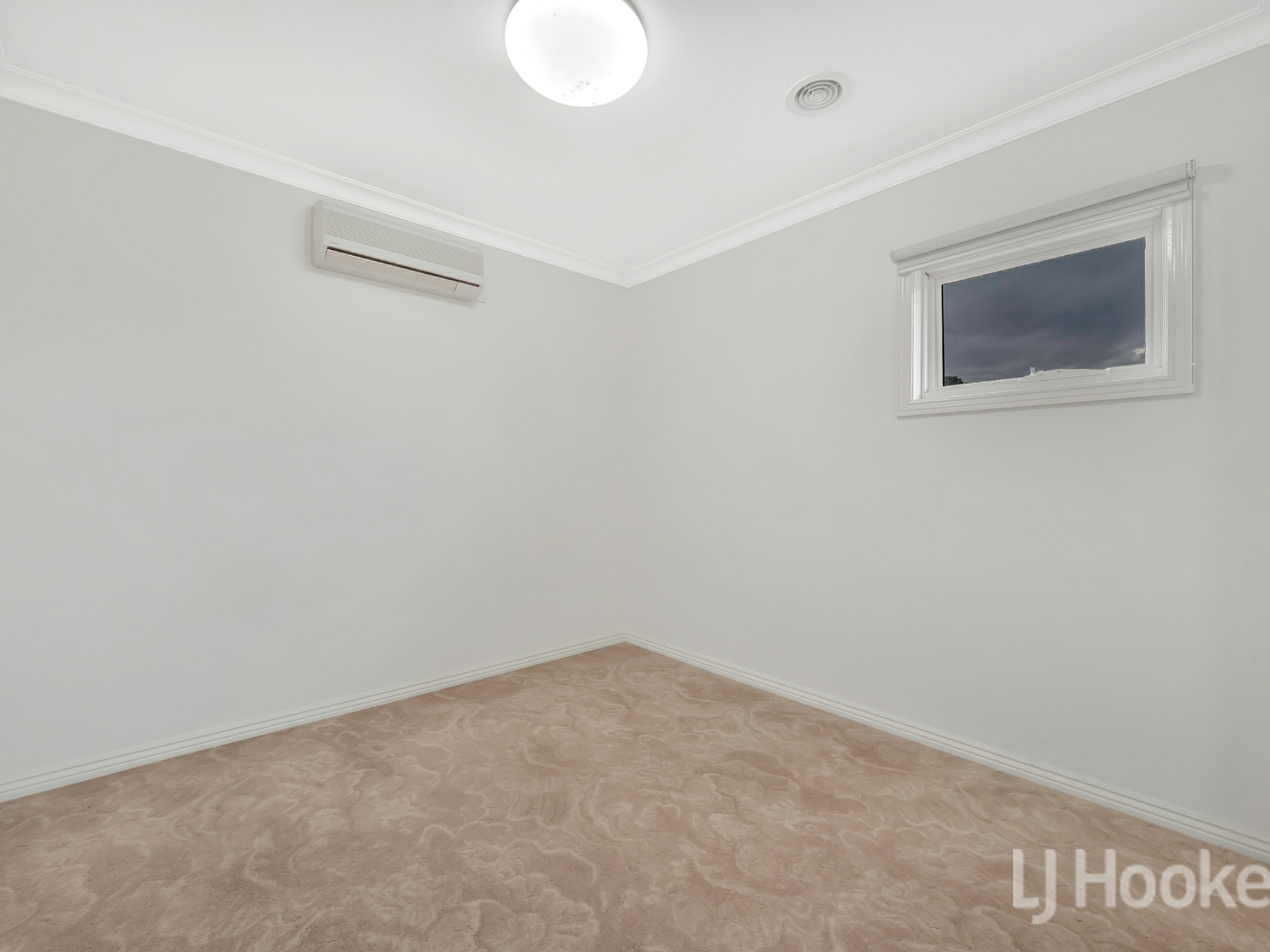 61 Ray Drive, BALWYN NORTH
