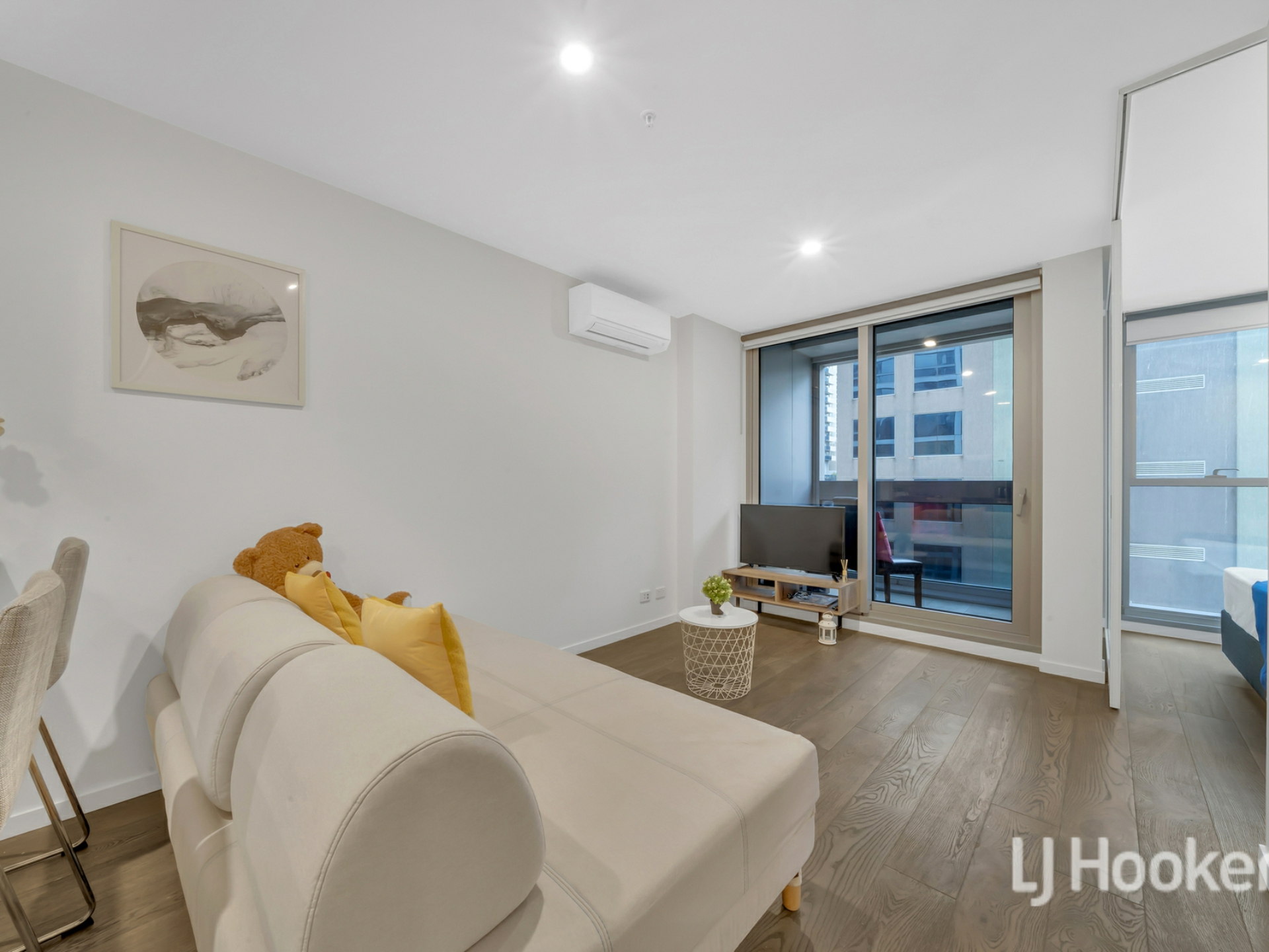 1104/38 Rose Lane, MELBOURNE