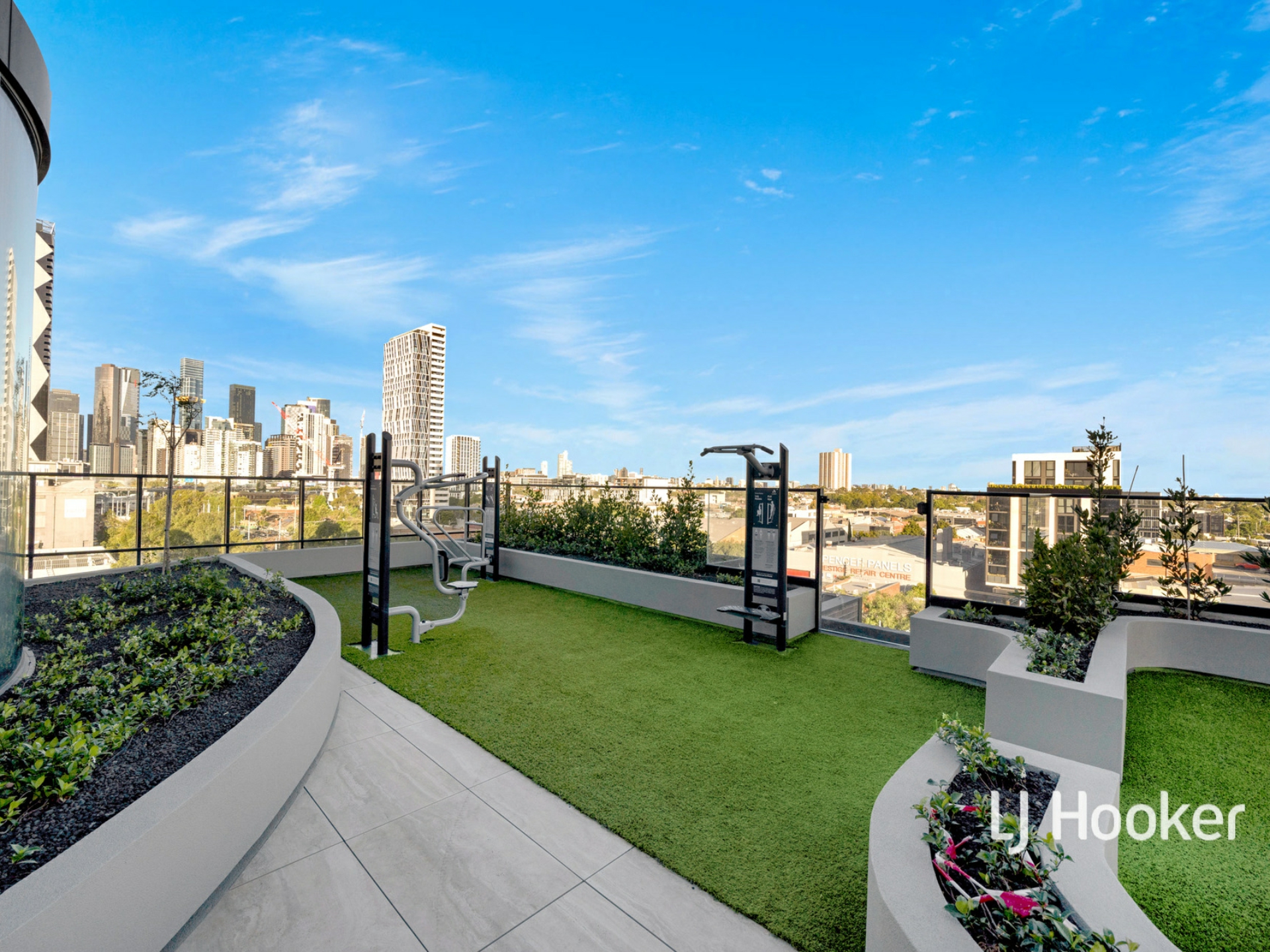 1904/253-273 Normanby Road, SOUTH MELBOURNE