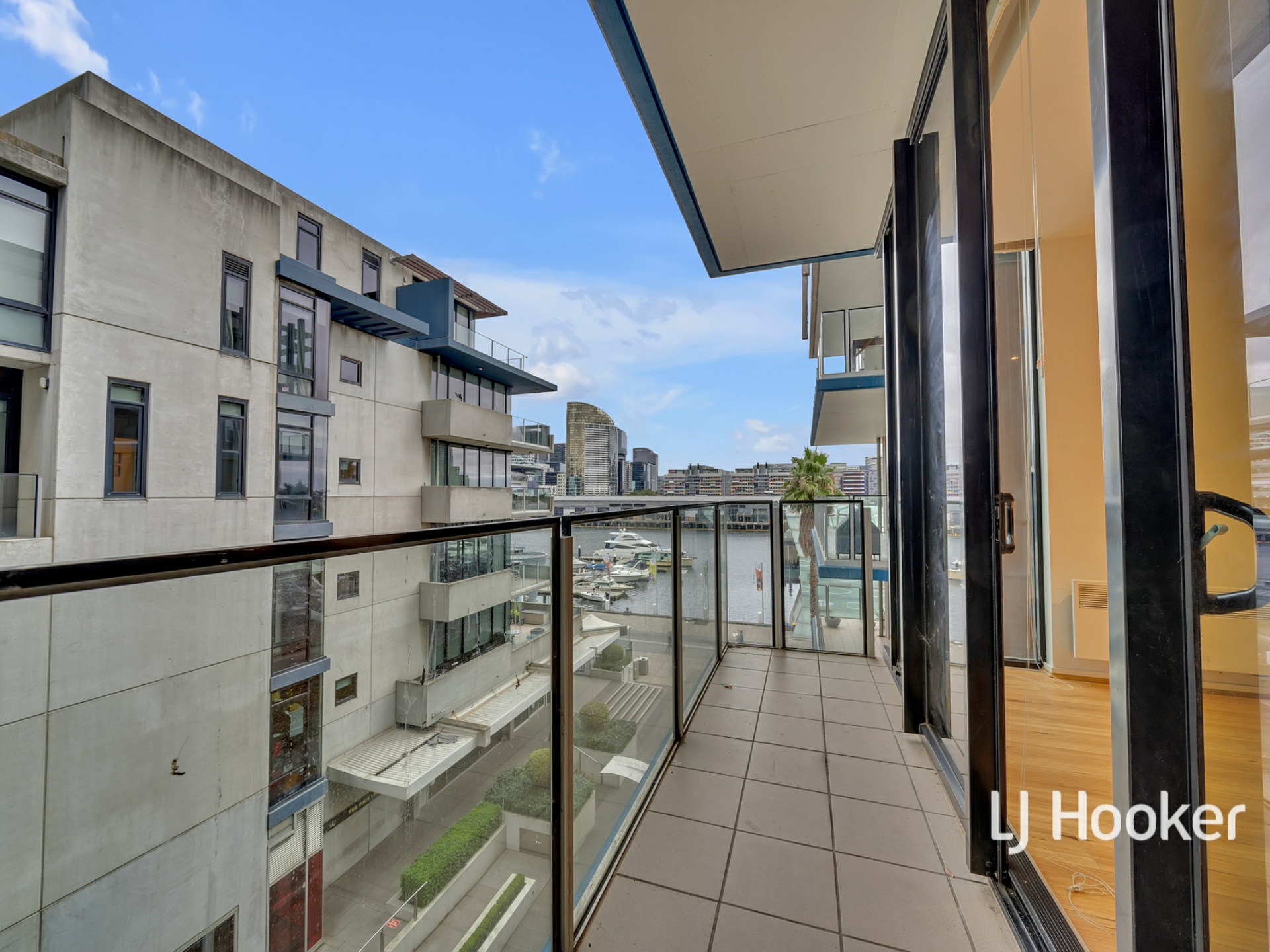 306/30 Rakaia Way, DOCKLANDS
