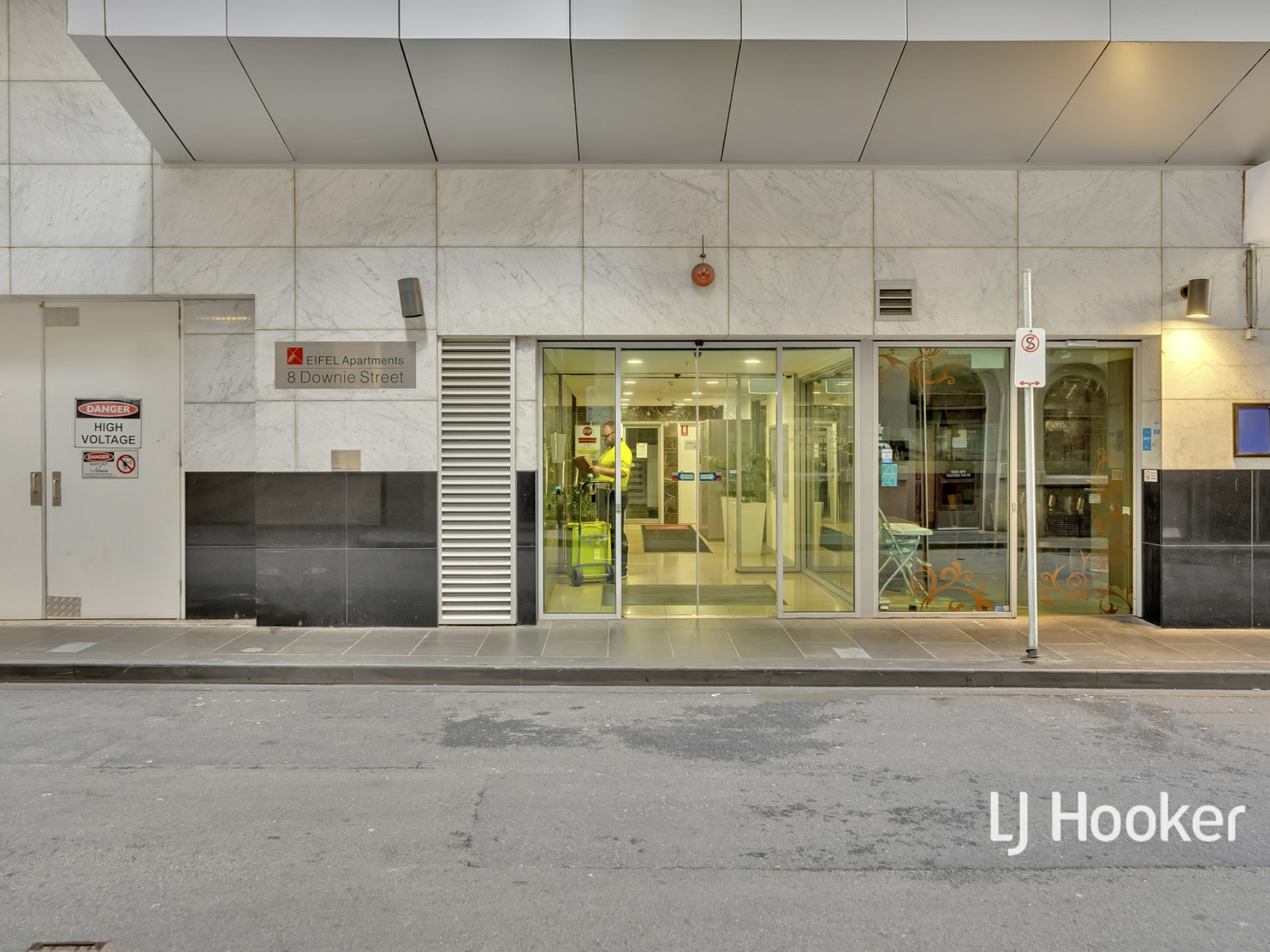 2502/8 Downie Street, MELBOURNE