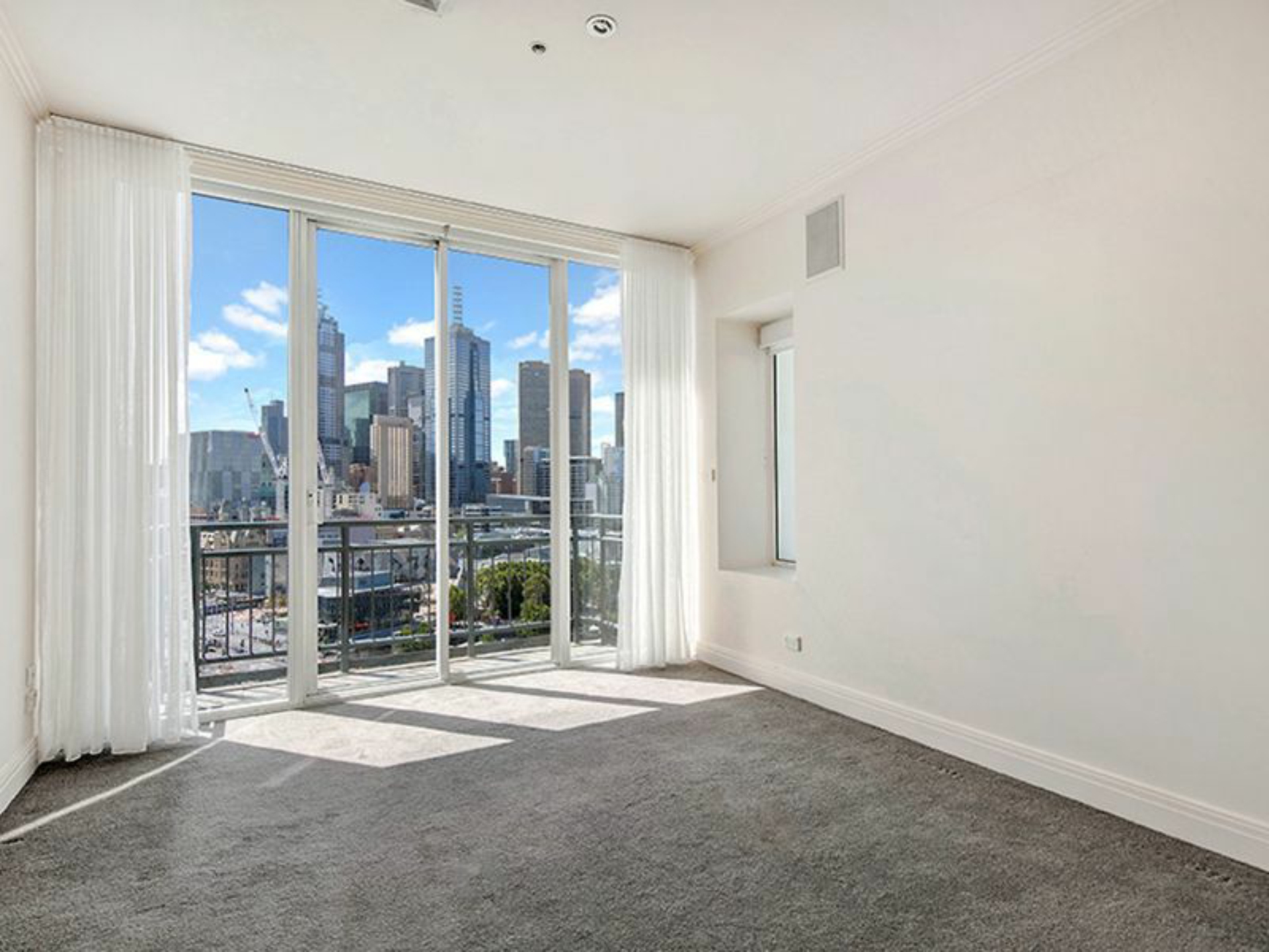 143/28 Southgate Avenue, SOUTHBANK