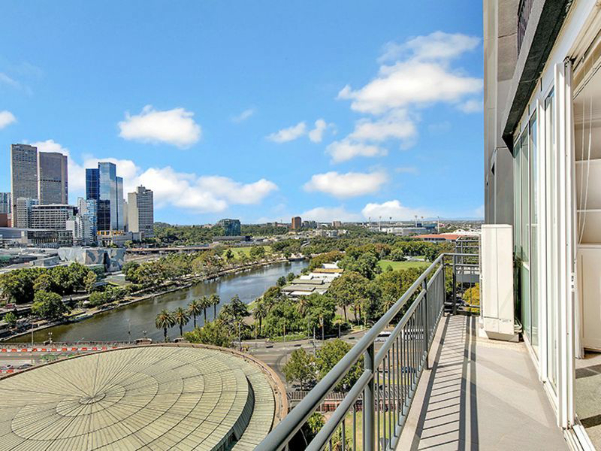 143/28 Southgate Avenue, SOUTHBANK