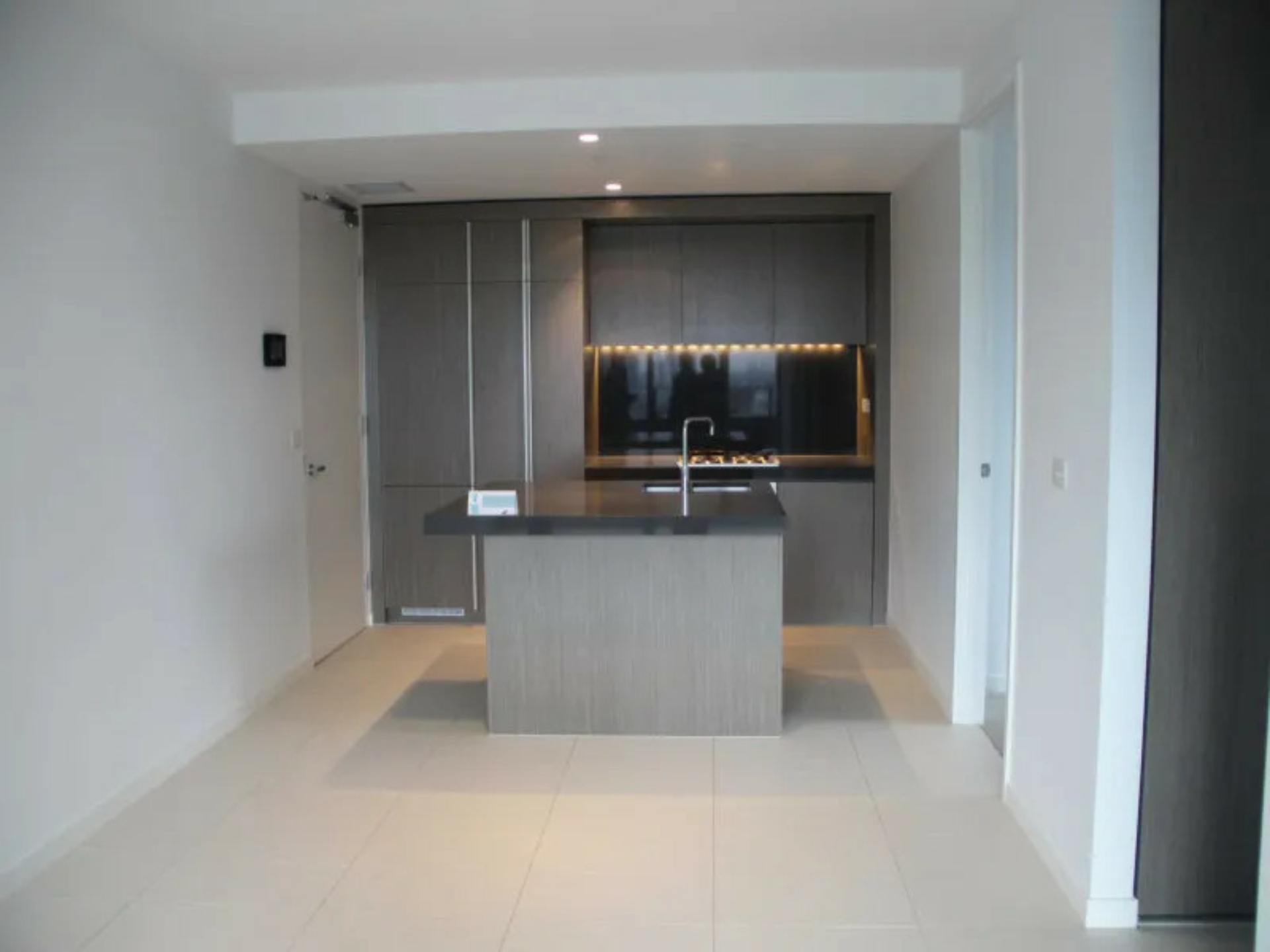 1303/50 Albert Road, SOUTH MELBOURNE