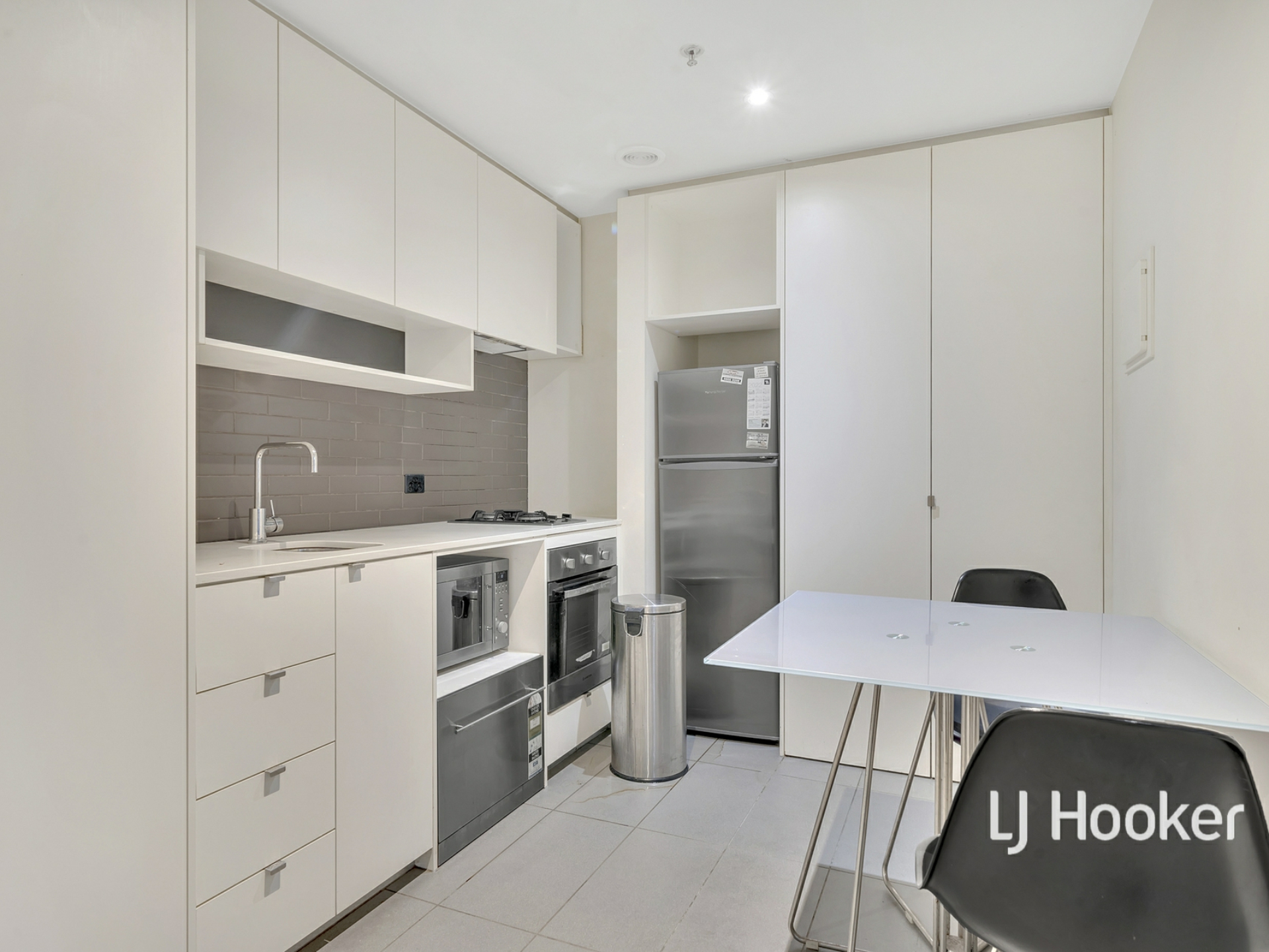 304/243 Franklin Street, MELBOURNE