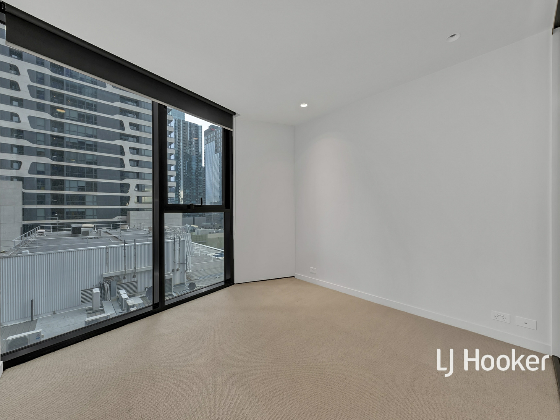 1305/442-450 Elizabeth Street, MELBOURNE