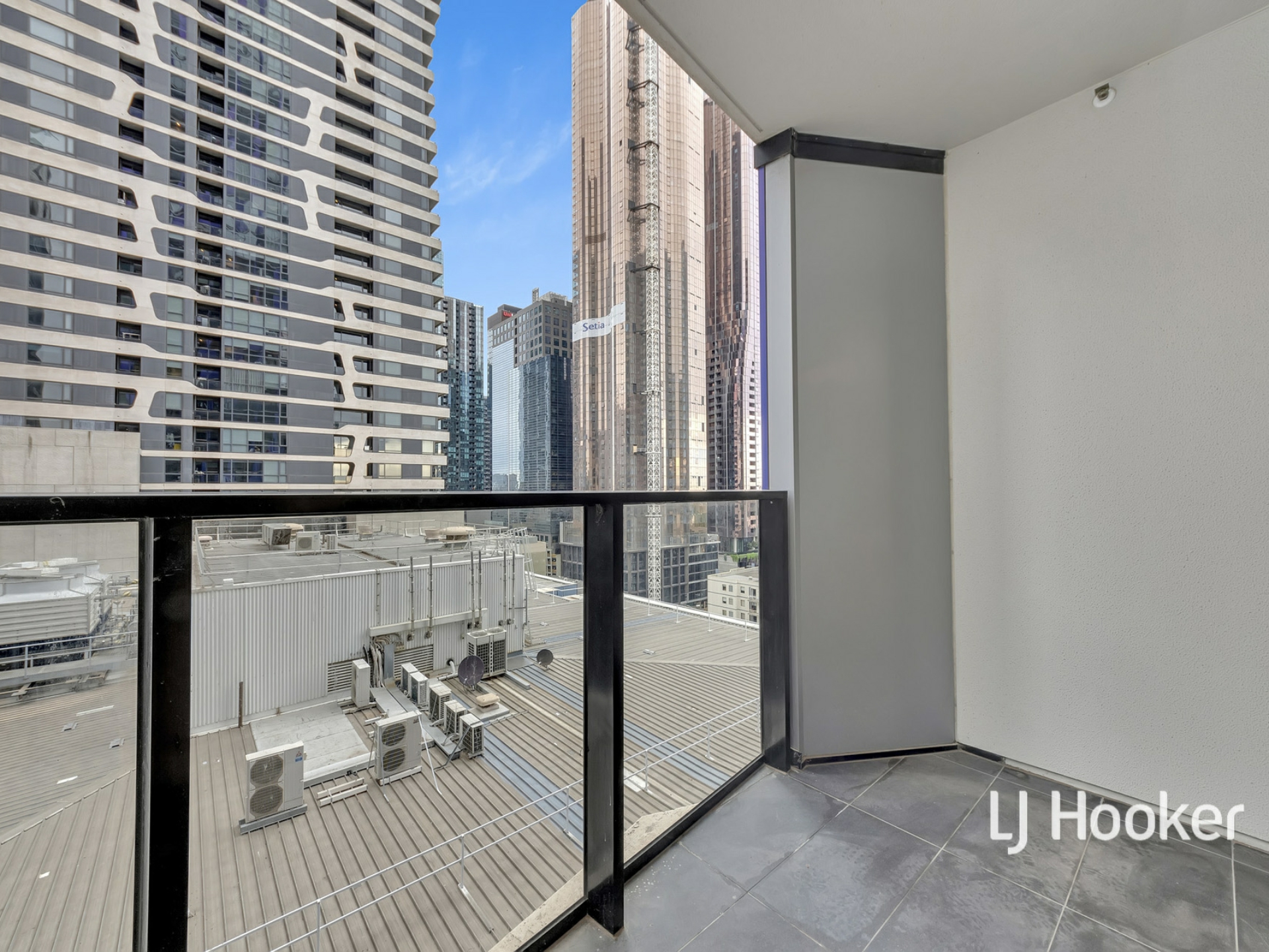 1305/442-450 Elizabeth Street, MELBOURNE