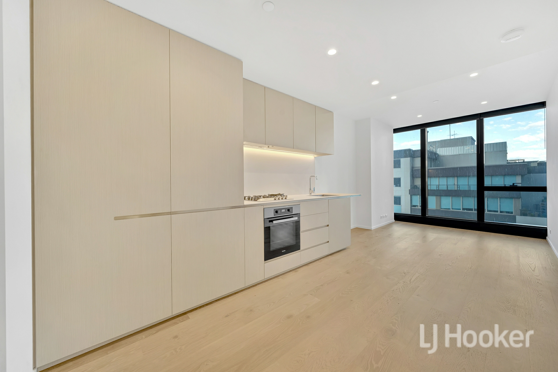 2108/70 Southbank Boulevard, SOUTHBANK