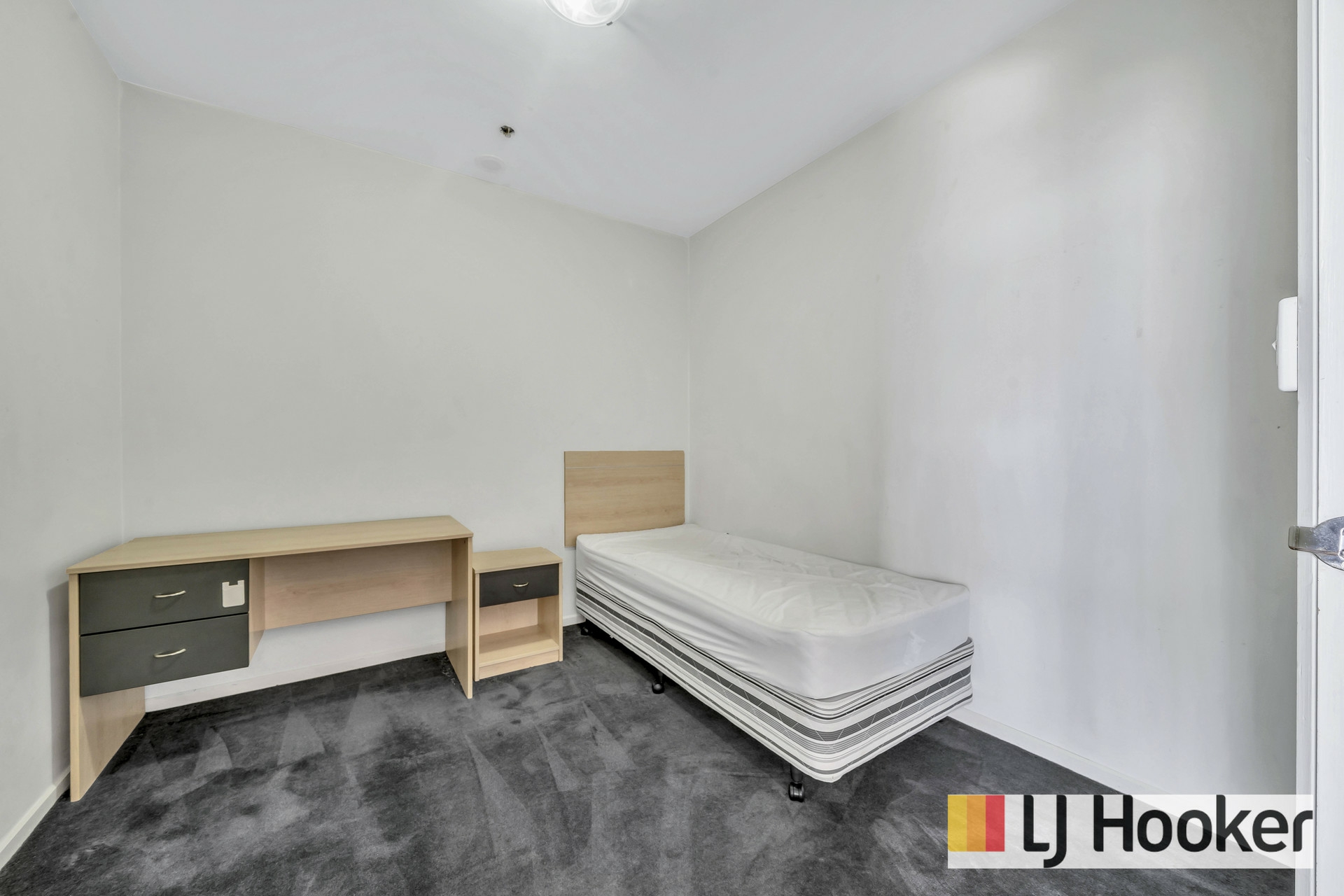 2312/39 Lonsdale Street, MELBOURNE