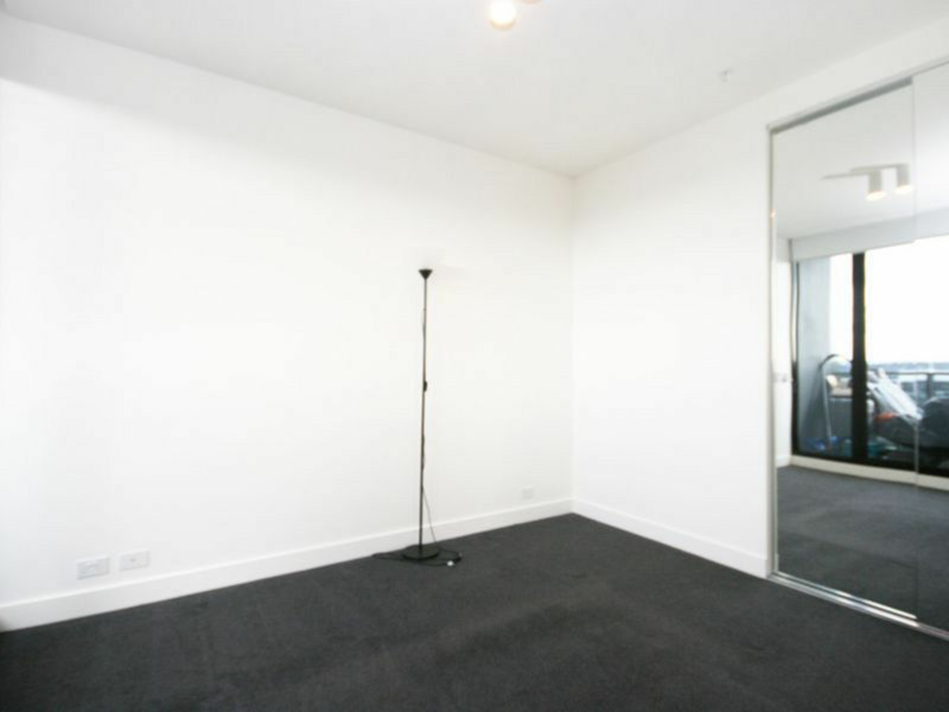1103/18 Yarra Street, SOUTH YARRA