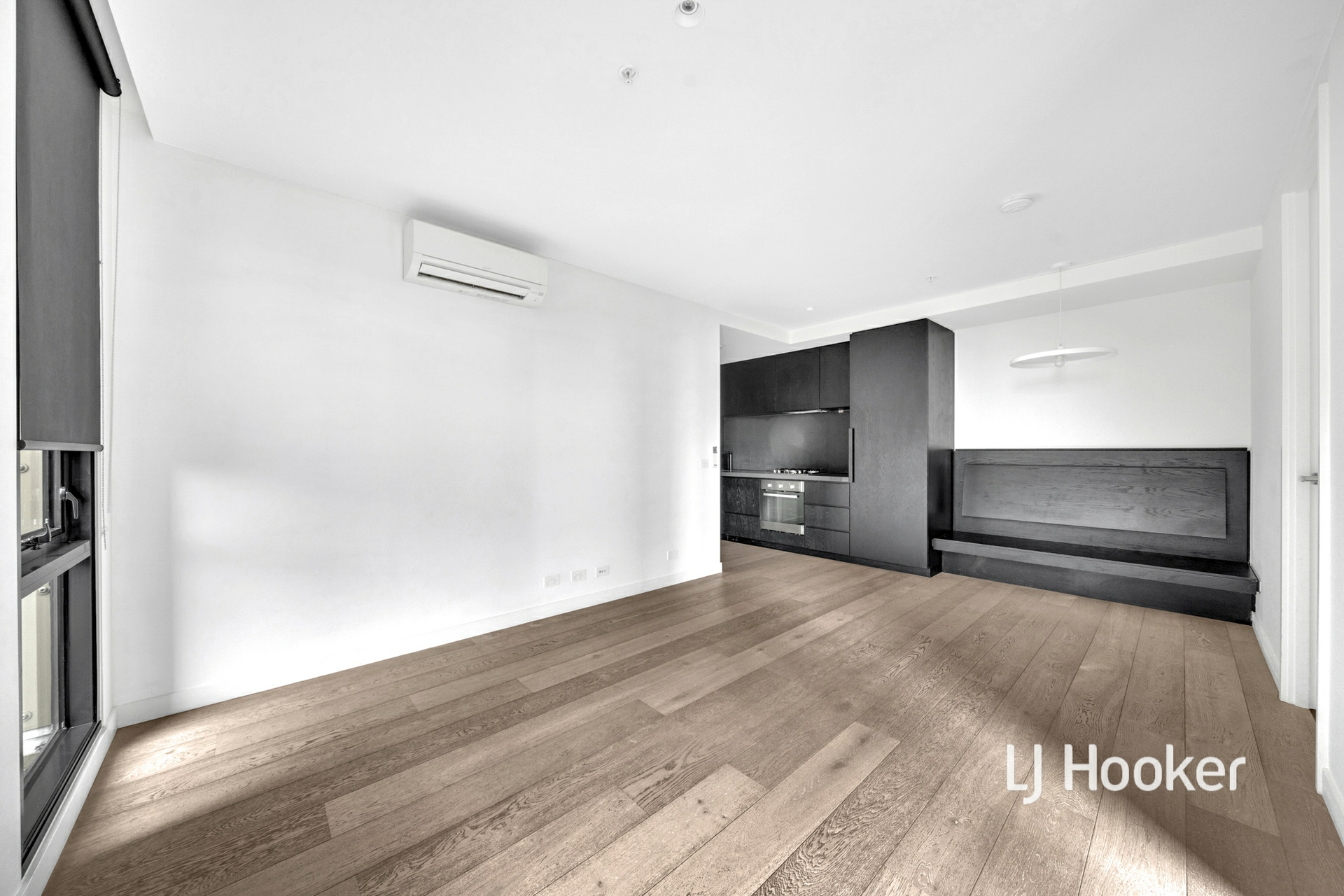 2409/81 A'beckett Street, MELBOURNE