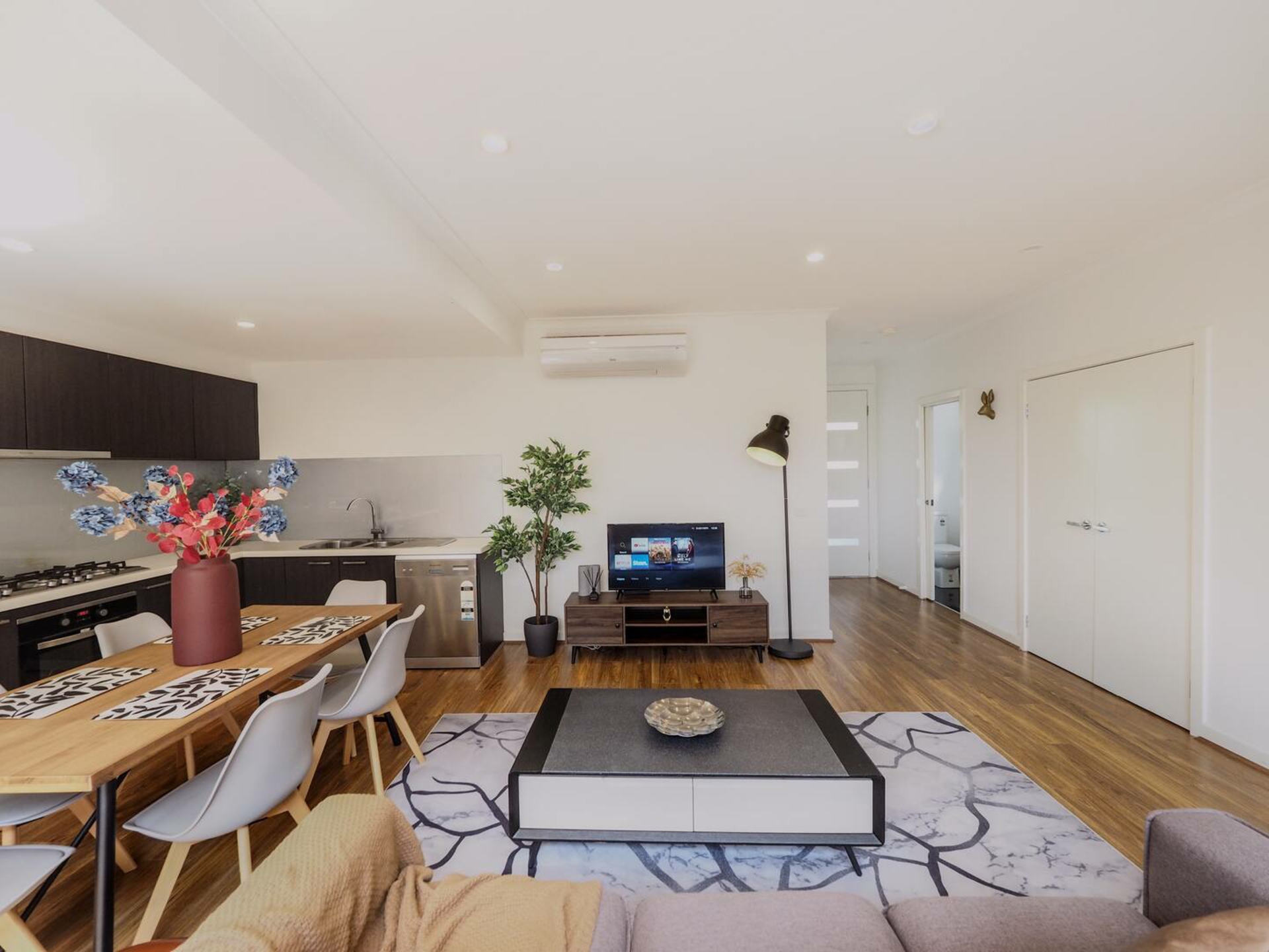 2/5 Tandara Court, CHADSTONE