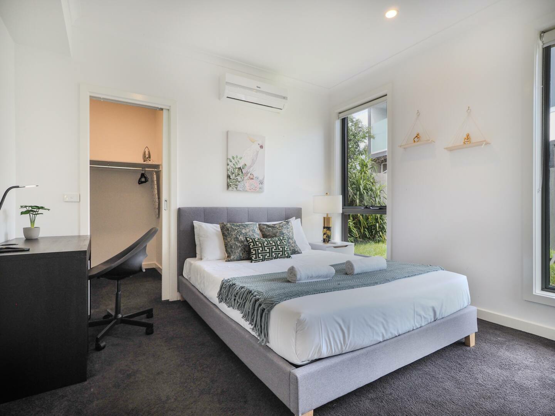2/5 Tandara Court, CHADSTONE