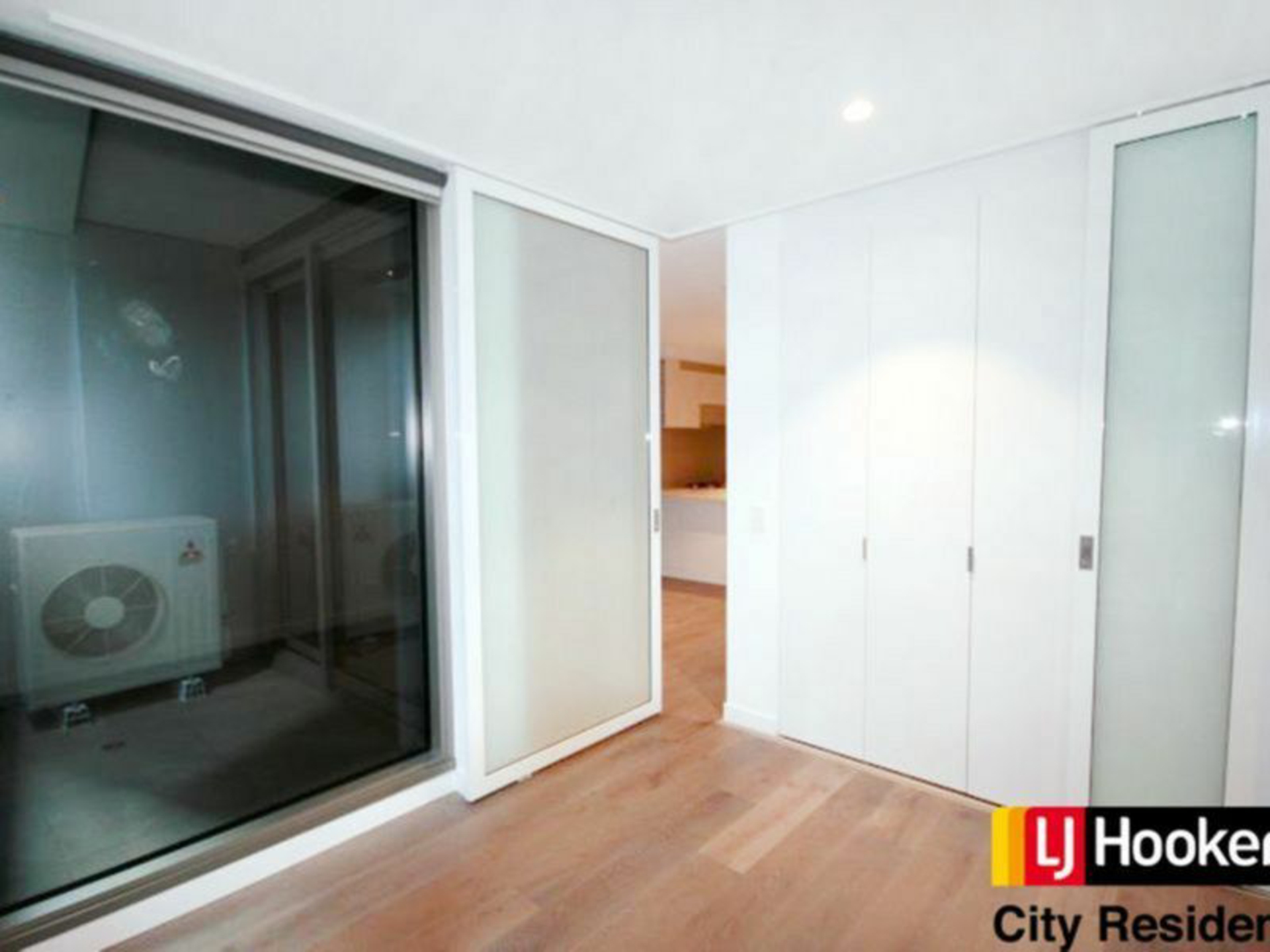 1408/38 Rose Lane, MELBOURNE