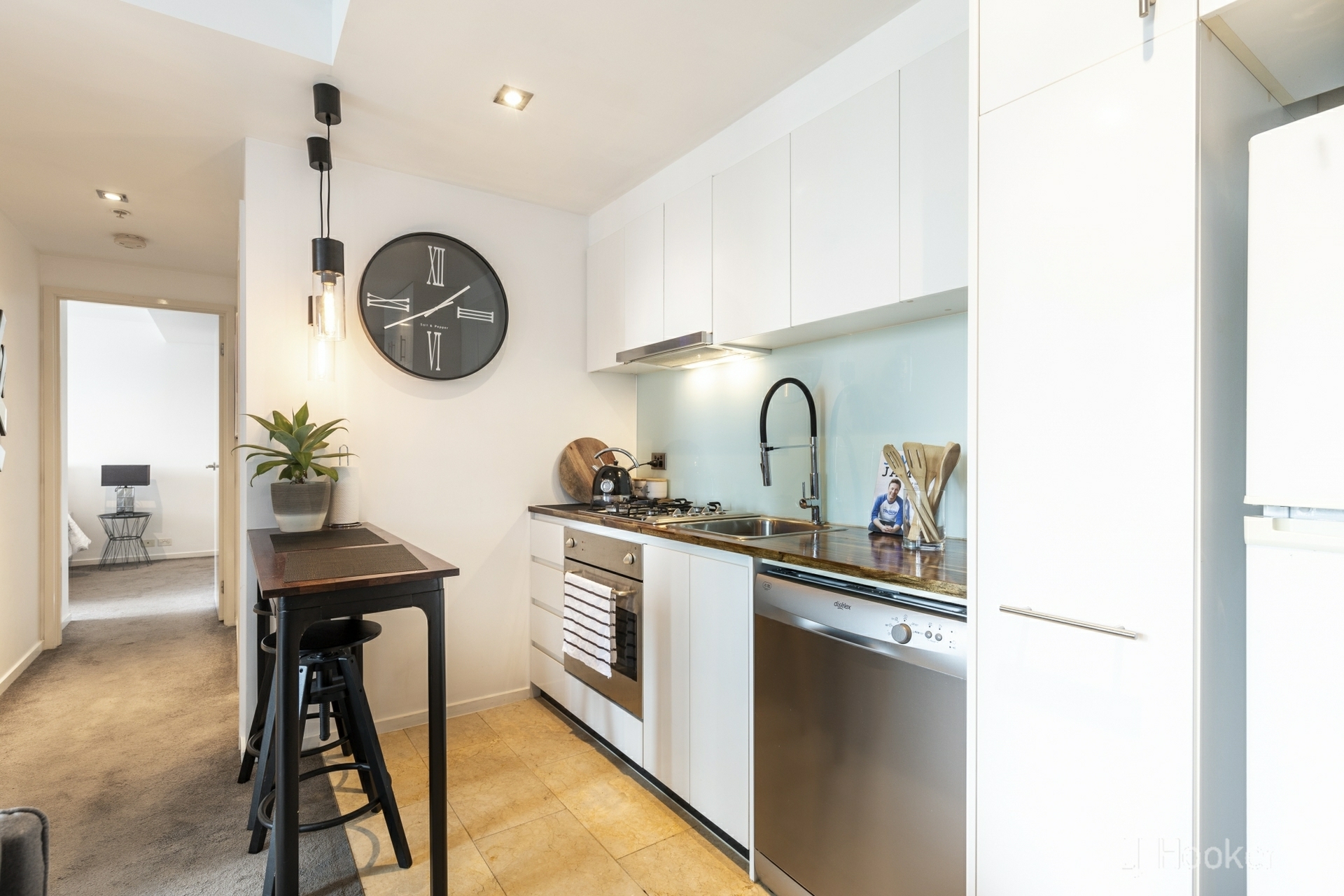 1707/8 Downie Street, MELBOURNE