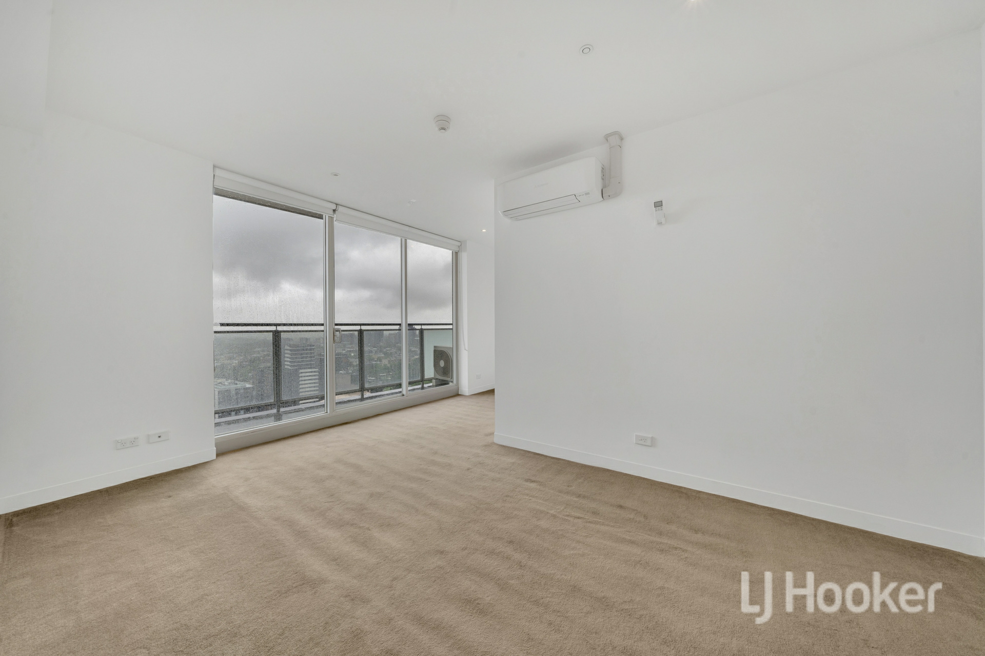 3005/288 Spencer Street, MELBOURNE