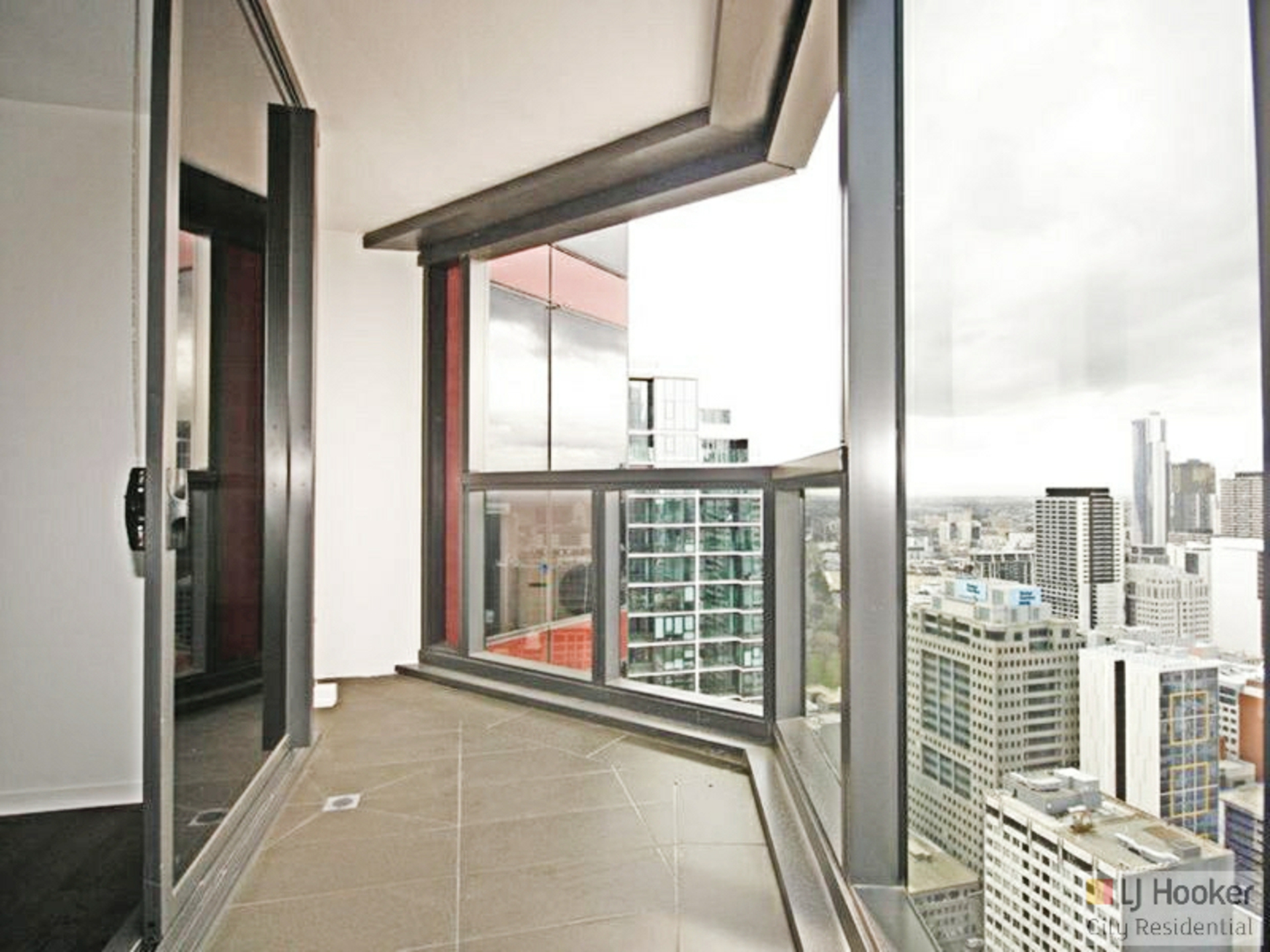 4412/33 Rose Lane, MELBOURNE