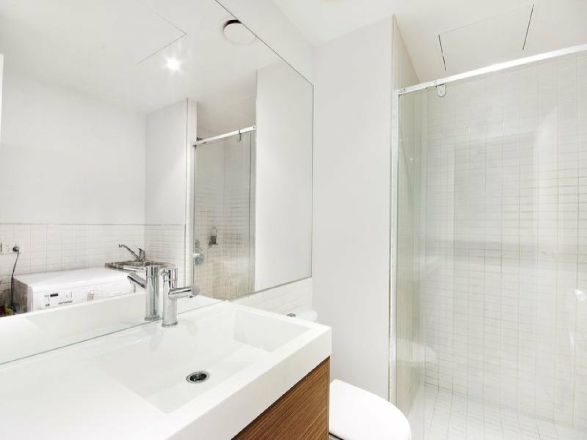 912/555 Flinders Street, MELBOURNE