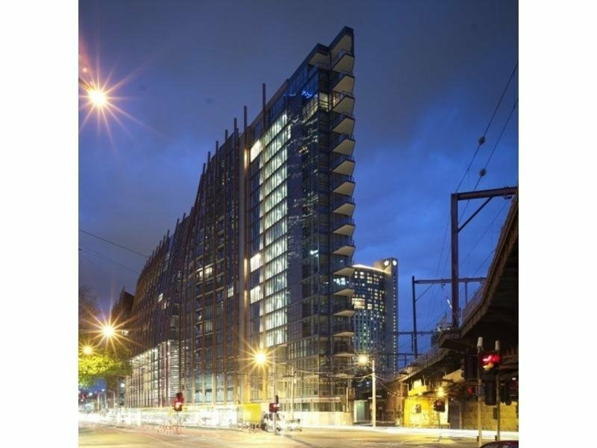 912/555 Flinders Street, MELBOURNE
