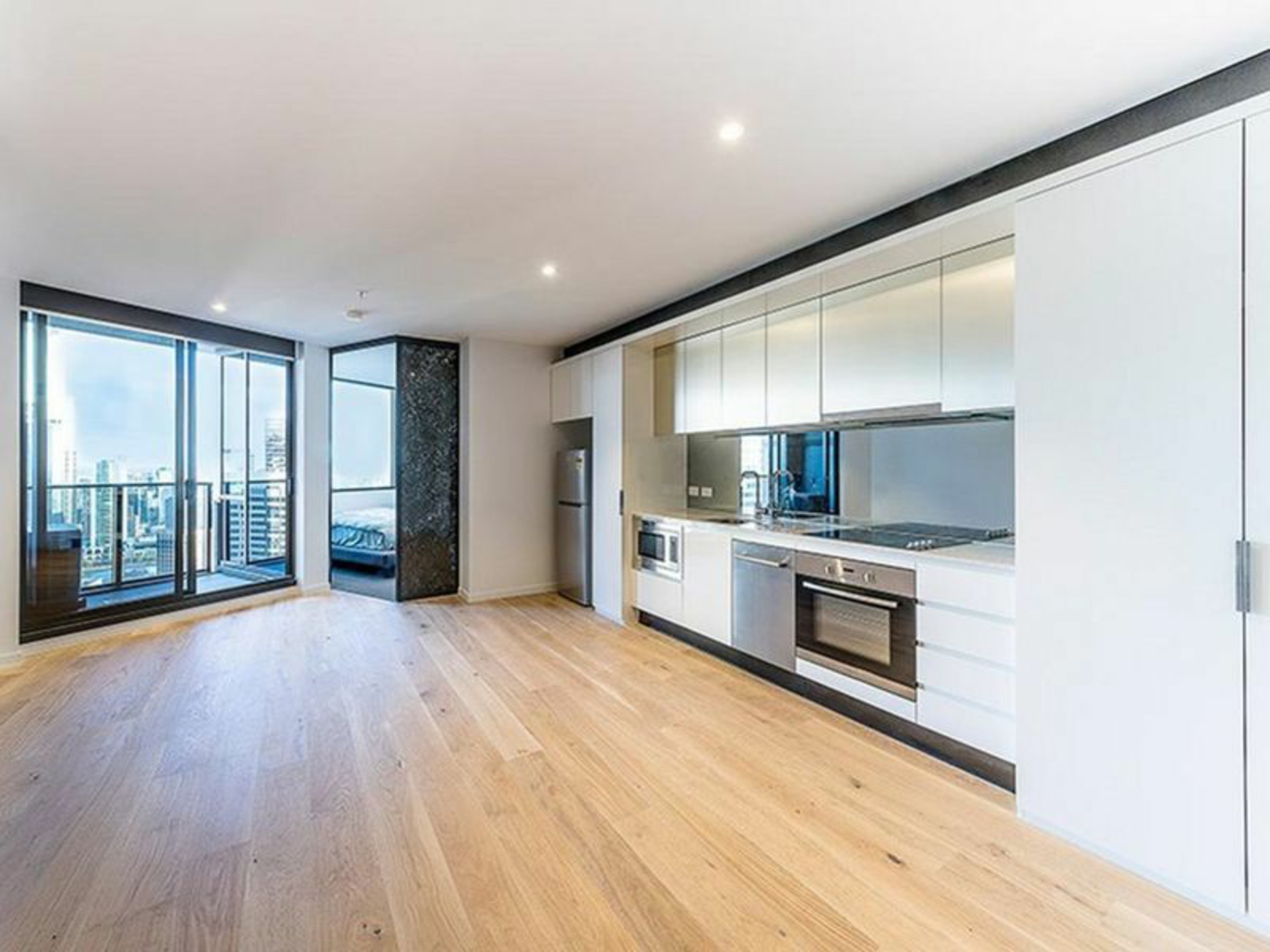 4213/33 Rose Lane, MELBOURNE