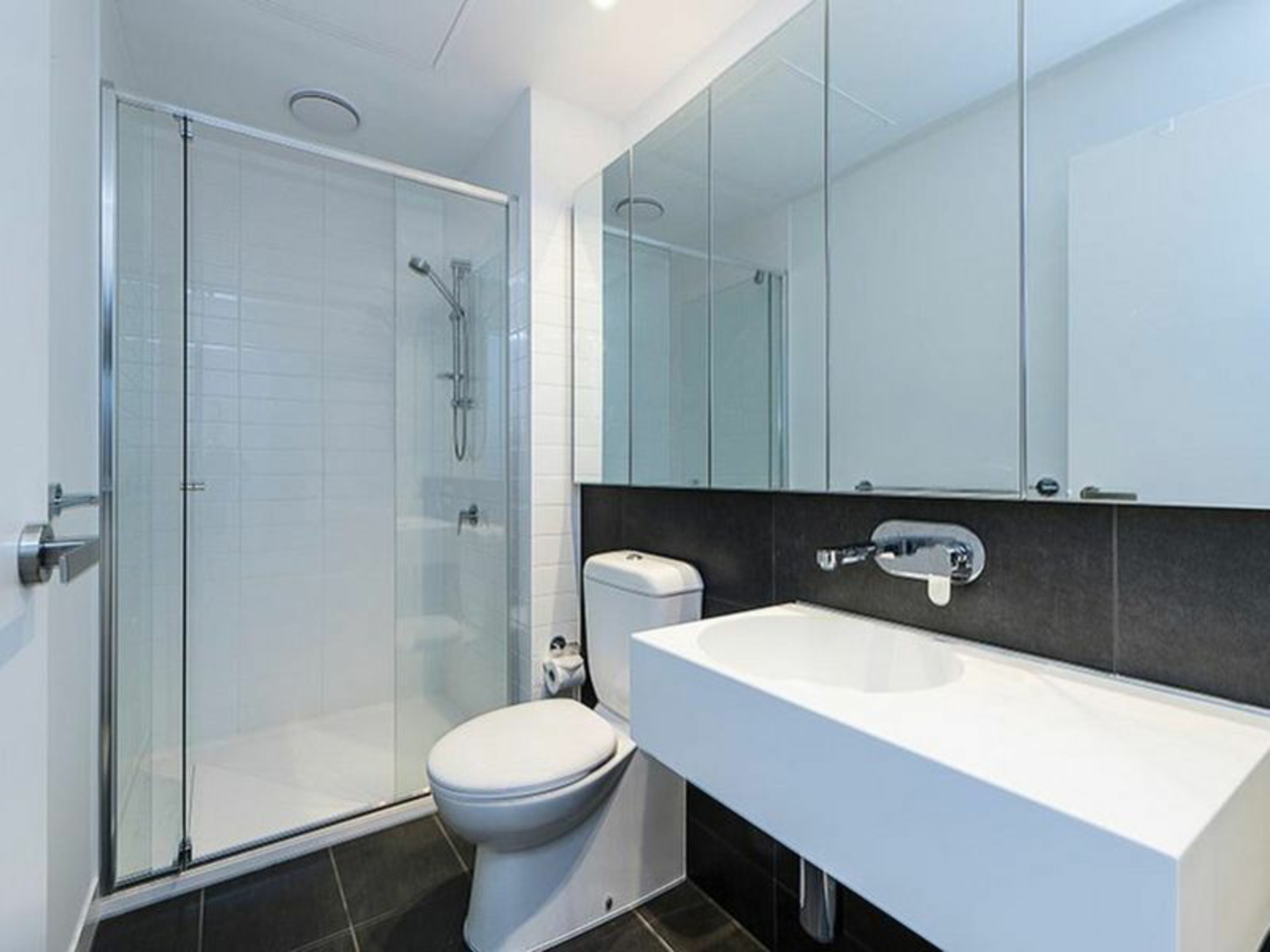 4213/33 Rose Lane, MELBOURNE