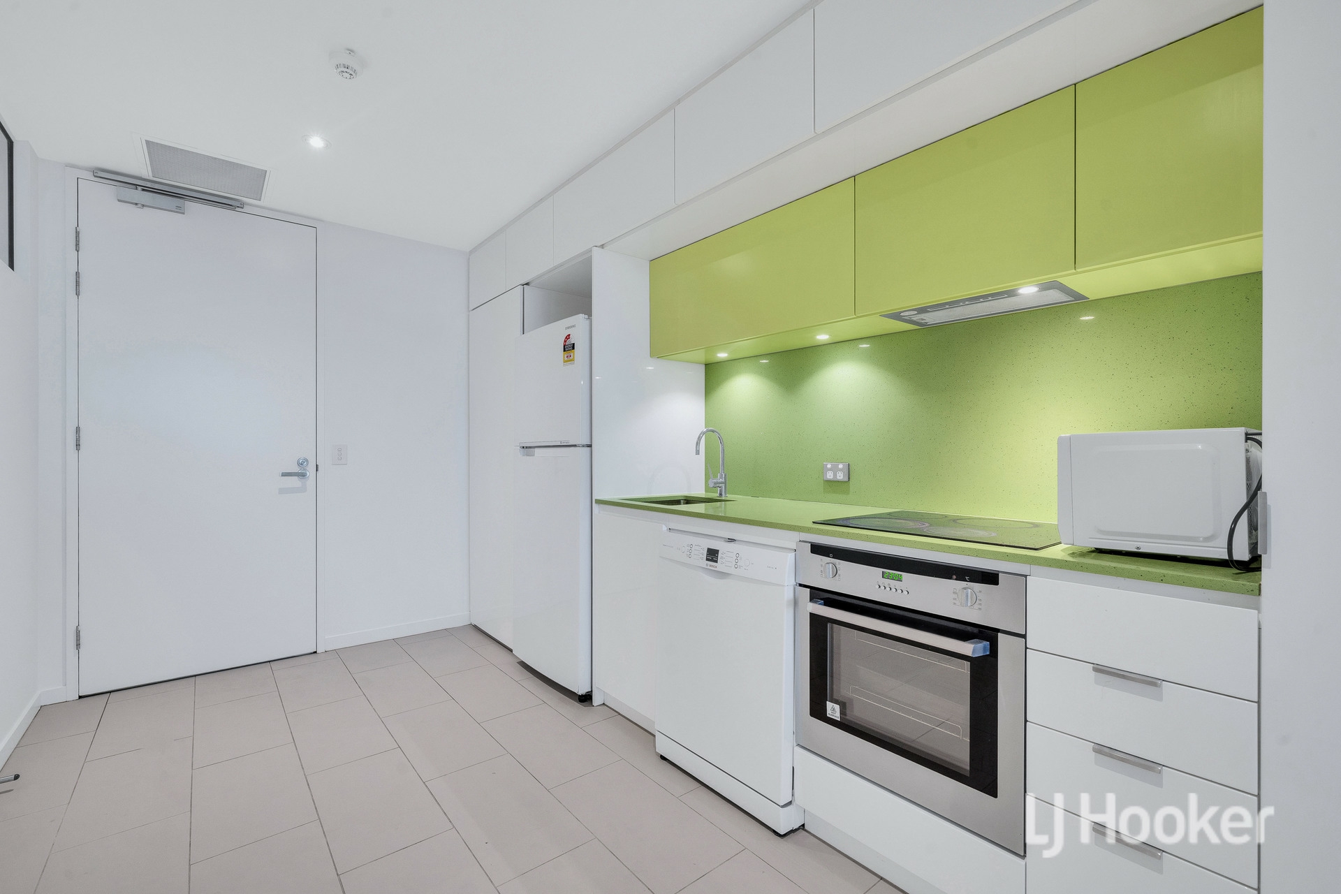 2904/555 Swanston Street, CARLTON