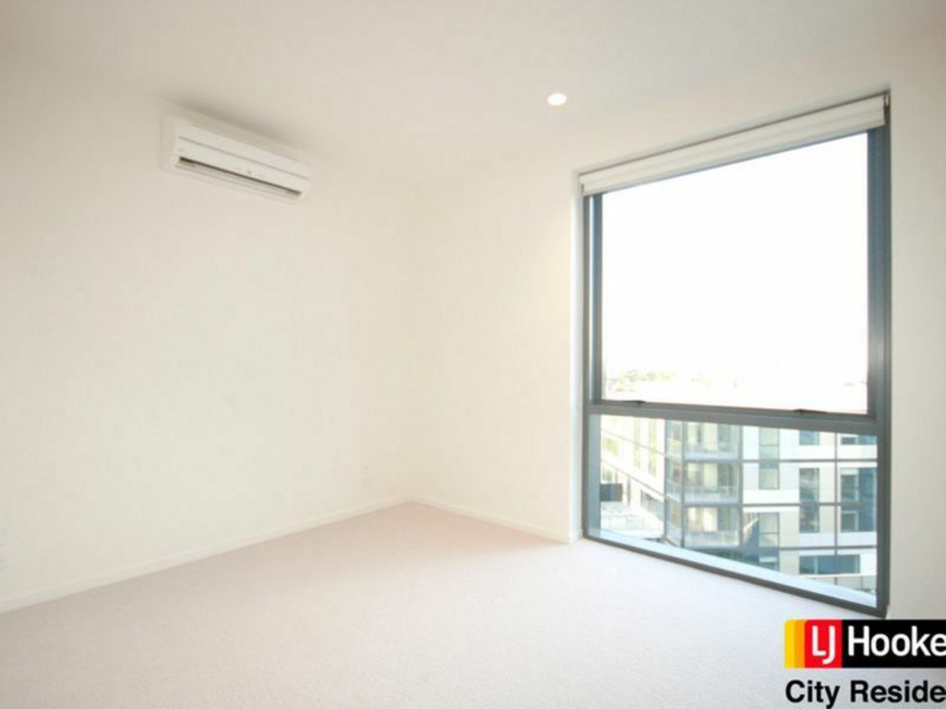 804/8C Evergreen Mews, ARMADALE