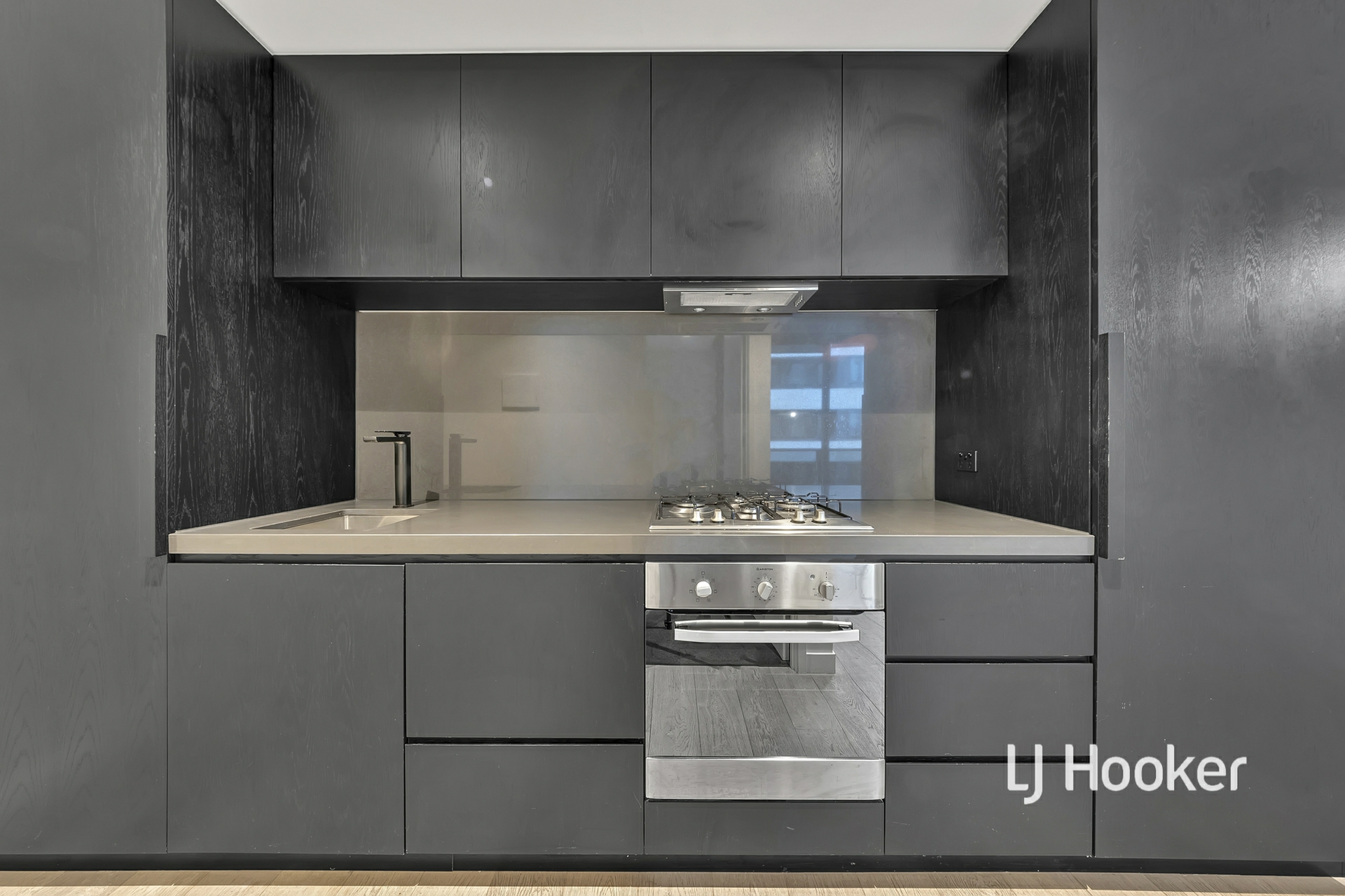 2410/81 A'beckett Street, MELBOURNE