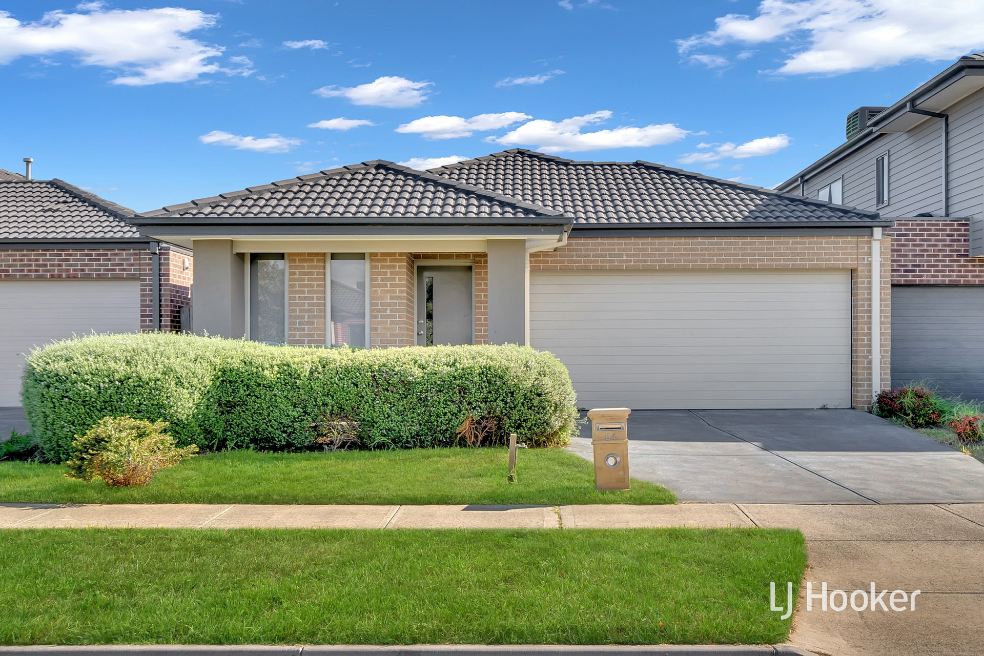 54 Dingo Street, POINT COOK